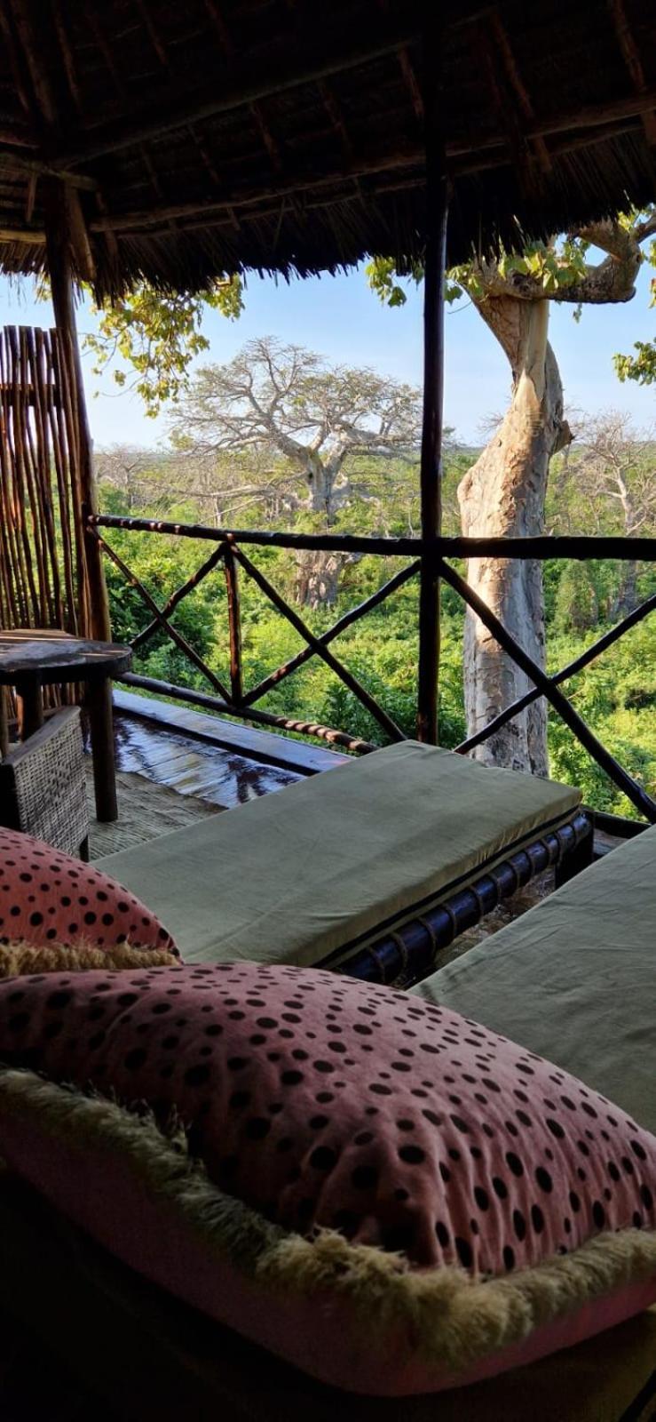 Monkey Mountain Lodge Mtende