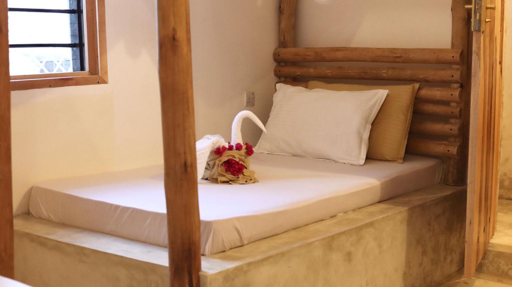 Mlango Boutique Bed & Breakfast *