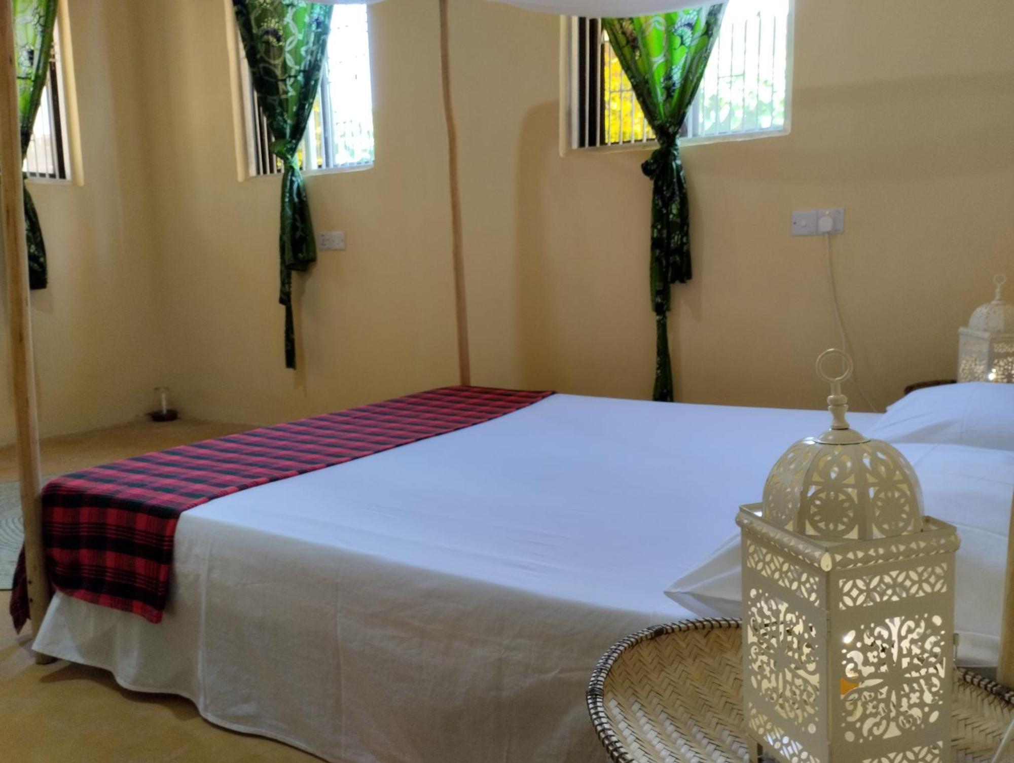 Shwari House Bed & Breakfast *