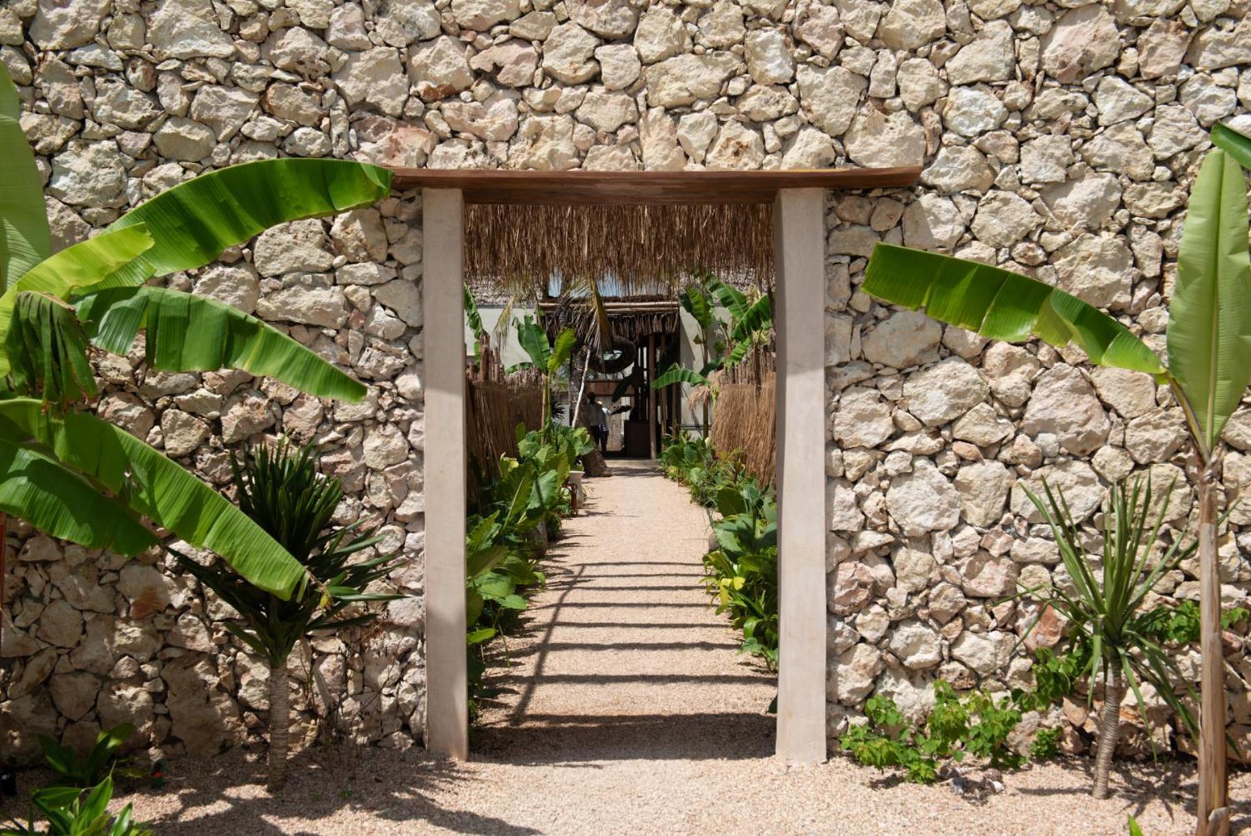 Be Zanzibar Boutique Mfumbwi