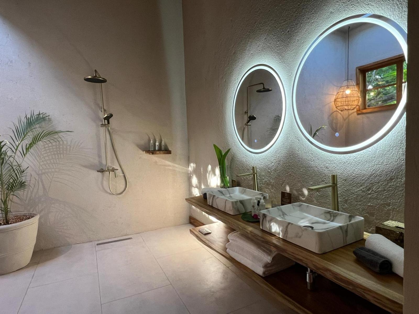 Upendo Beach Boutique Hotel Zanzibar Resort Michamvi Kae