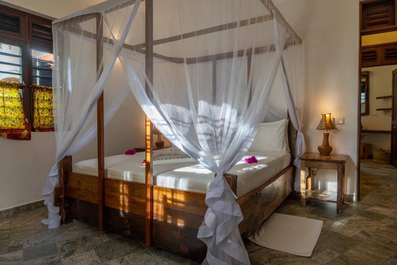 Juliana Hotel 3*