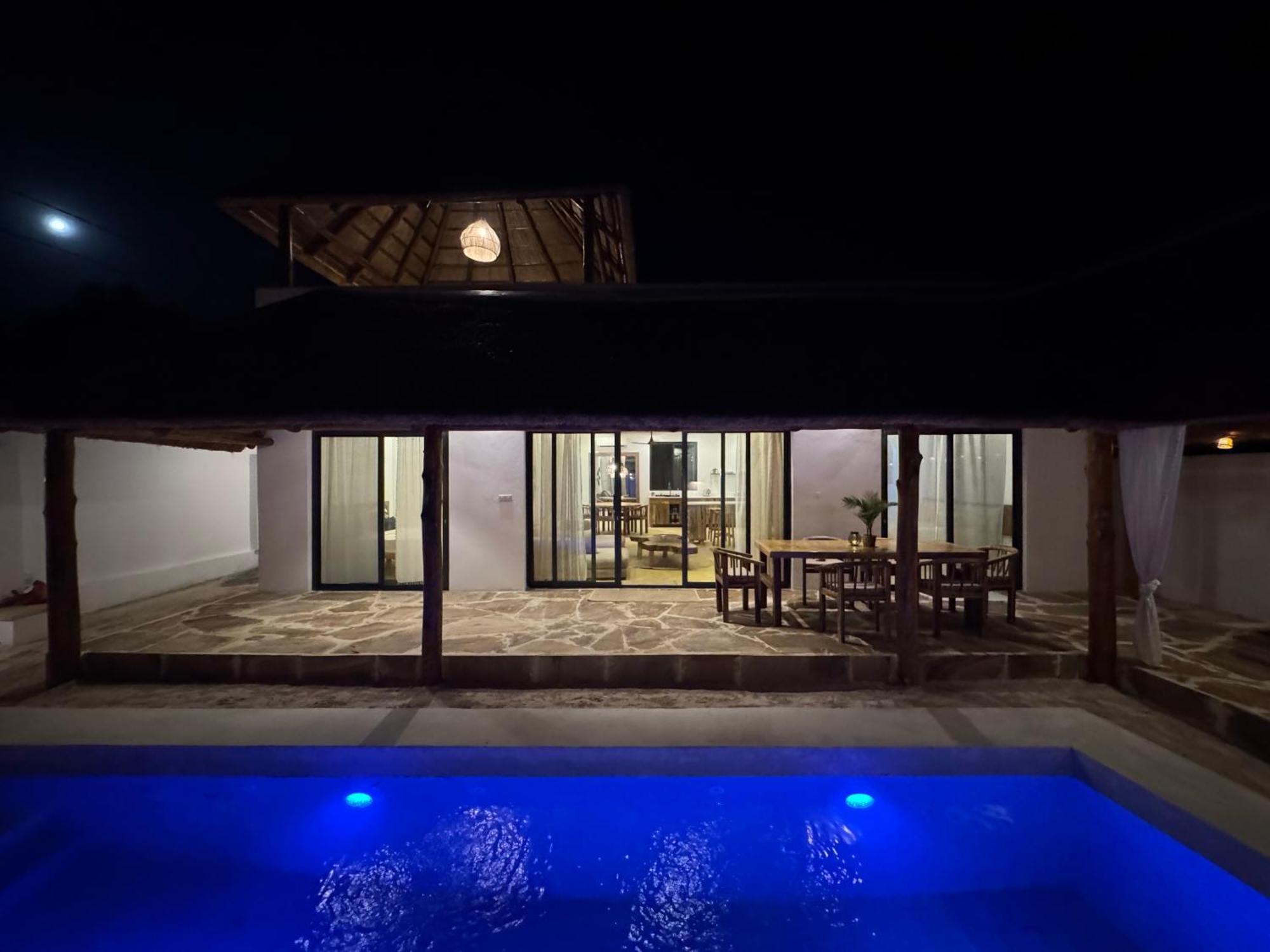 Divina Villa *