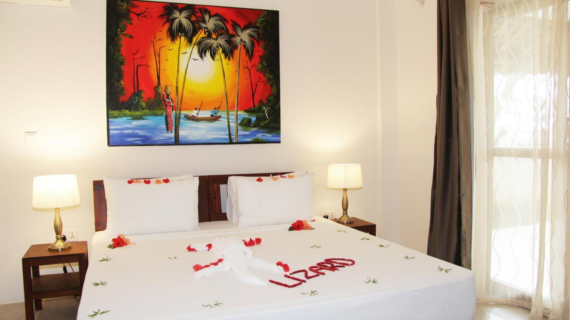 Manolo Resort Uroa