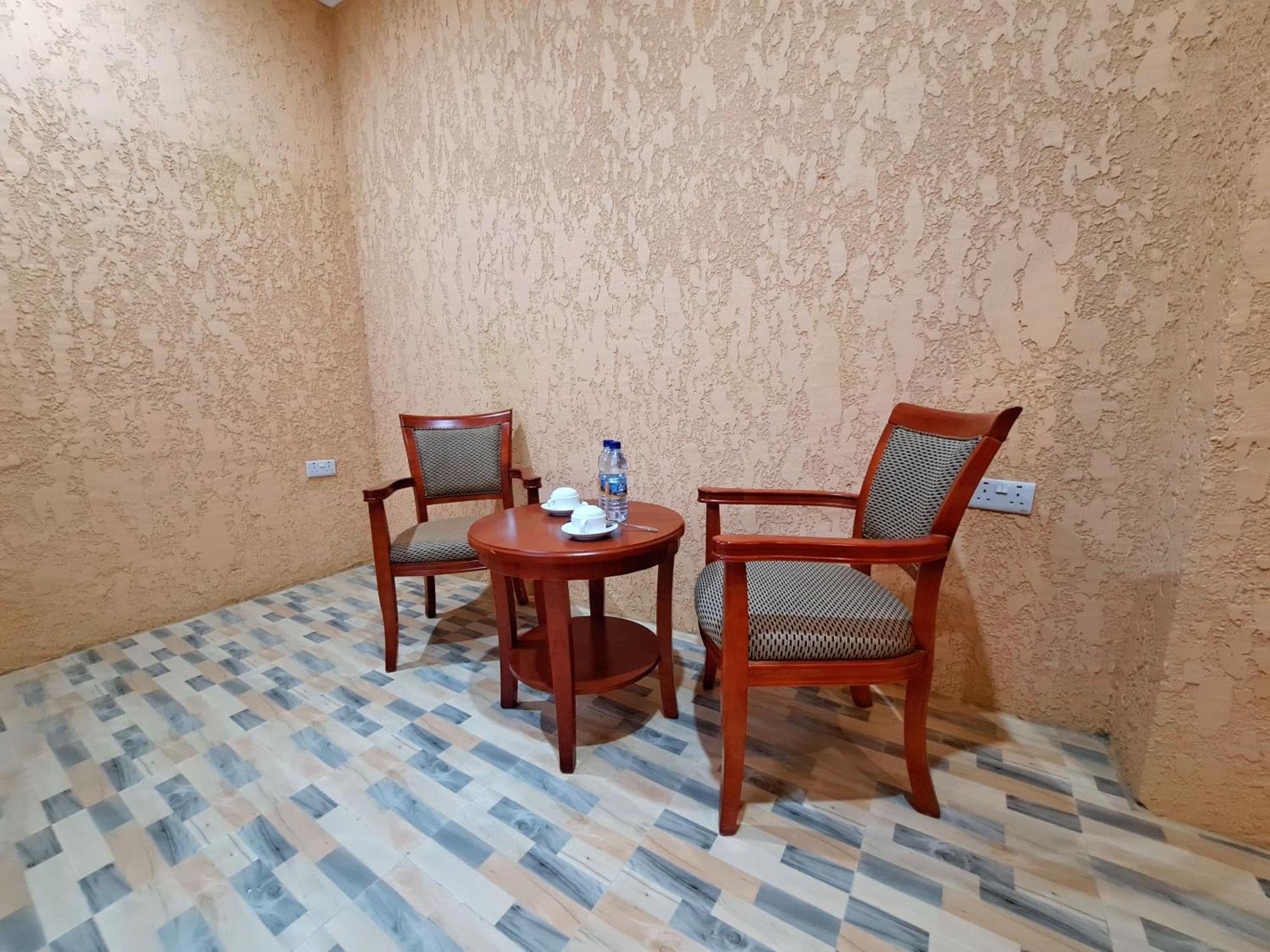 Point Zanzibar * Mwana Kerekwe