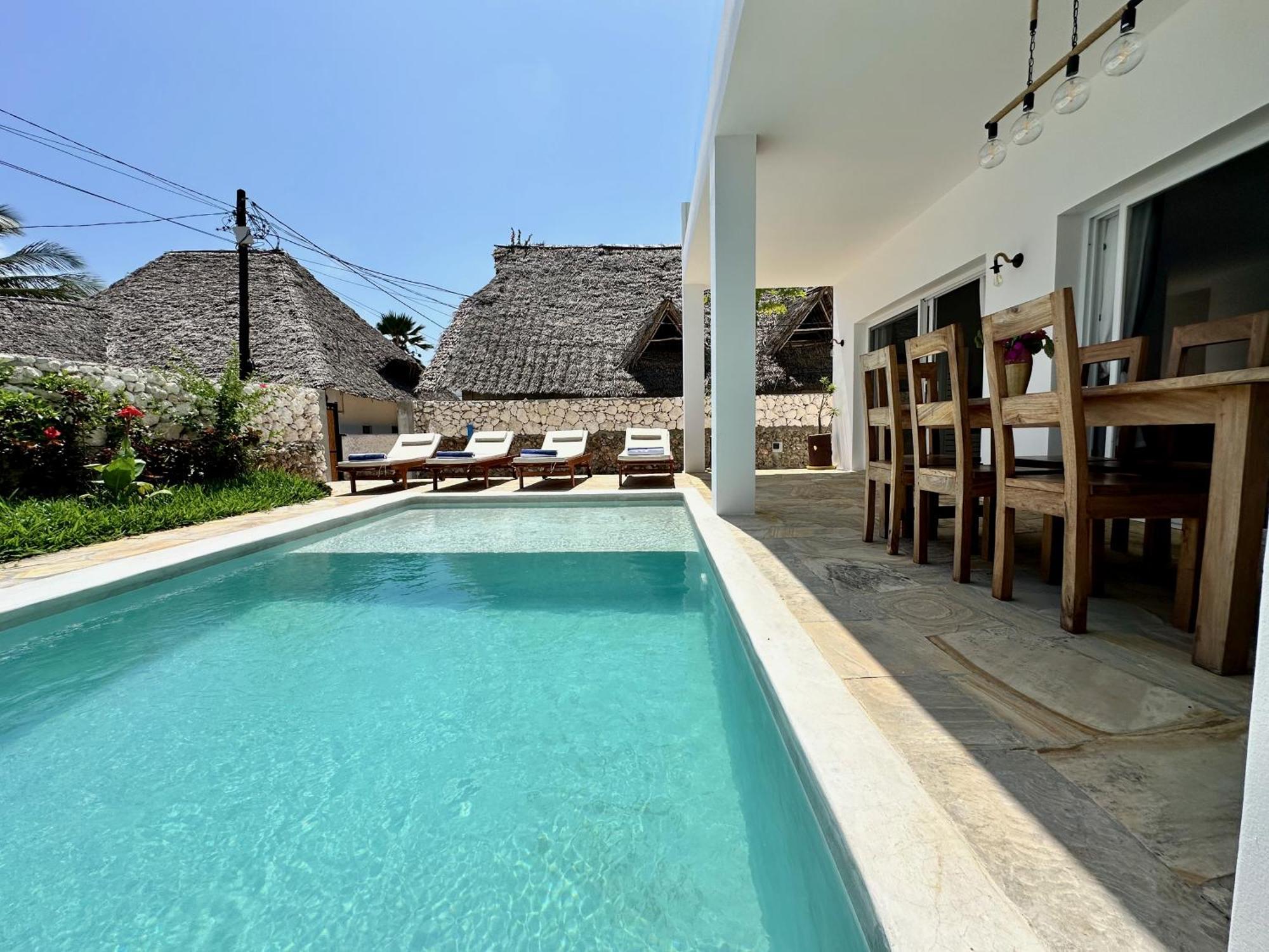 Beachfront Alma With Private Pool Zanzibarhouses Villa Kiwengwa (Zanzibar)