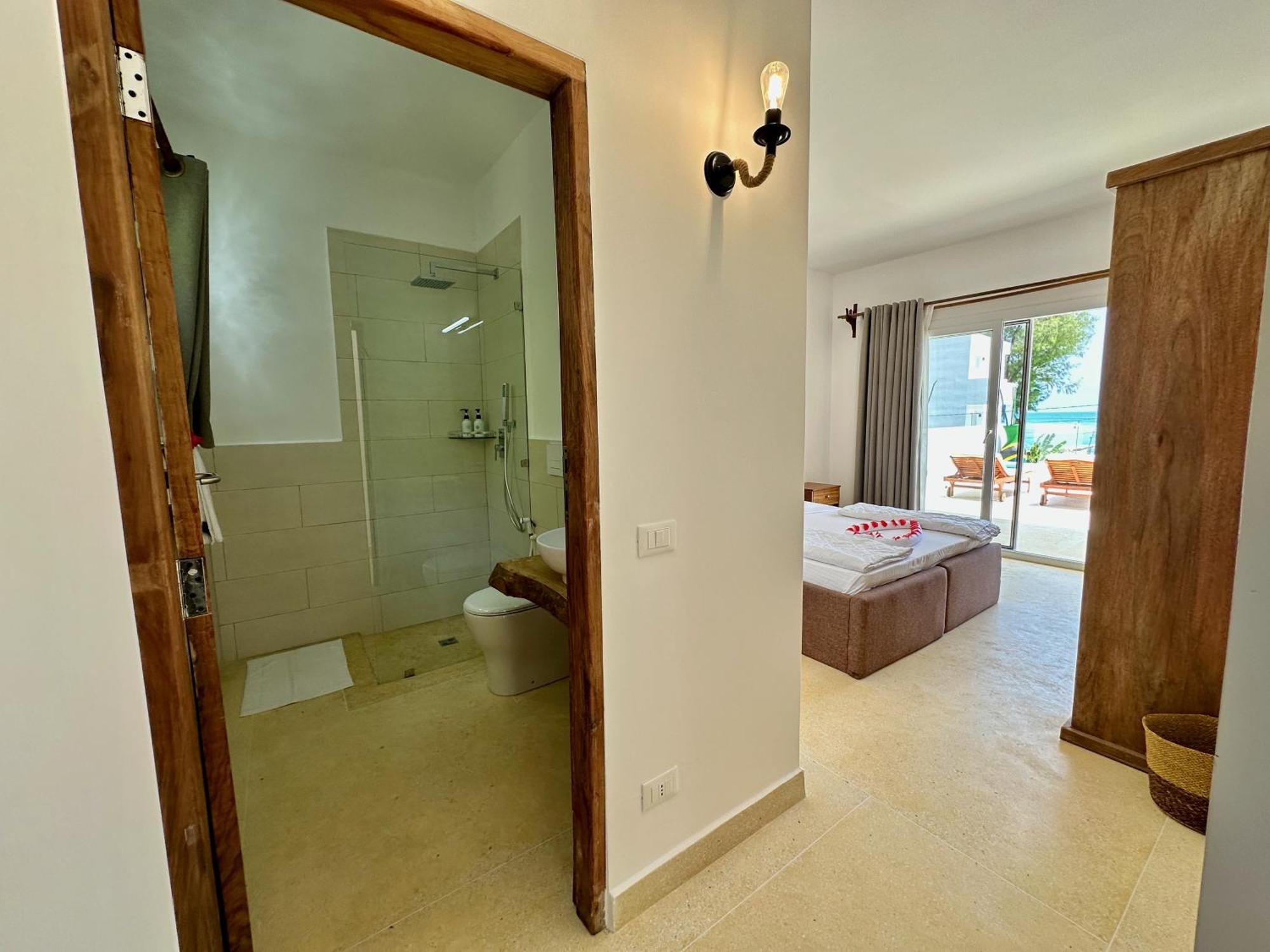 Villa Beachfront Alma With Private Pool Zanzibarhouses