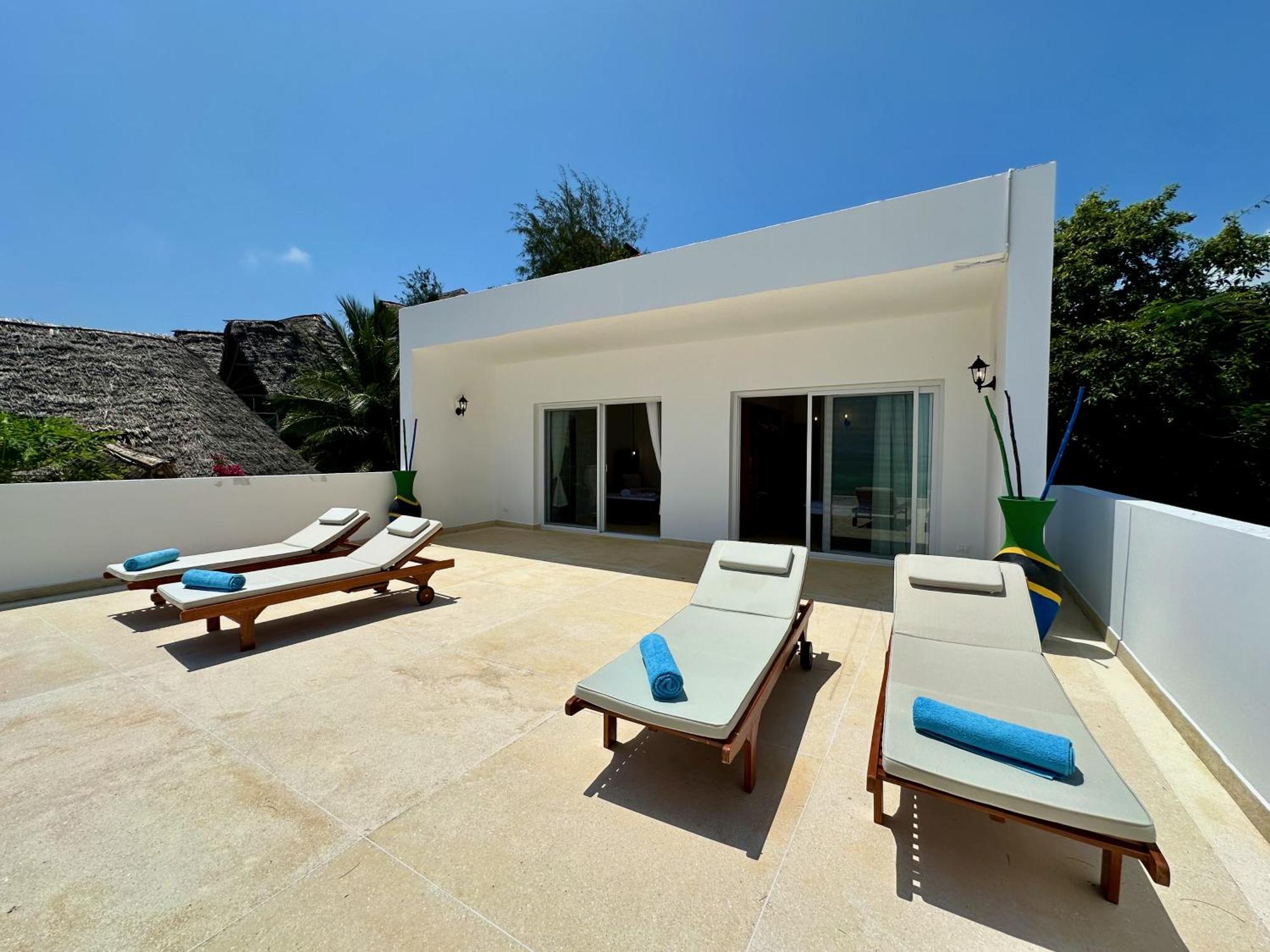 Villa Beachfront Alma With Private Pool Zanzibarhouses *