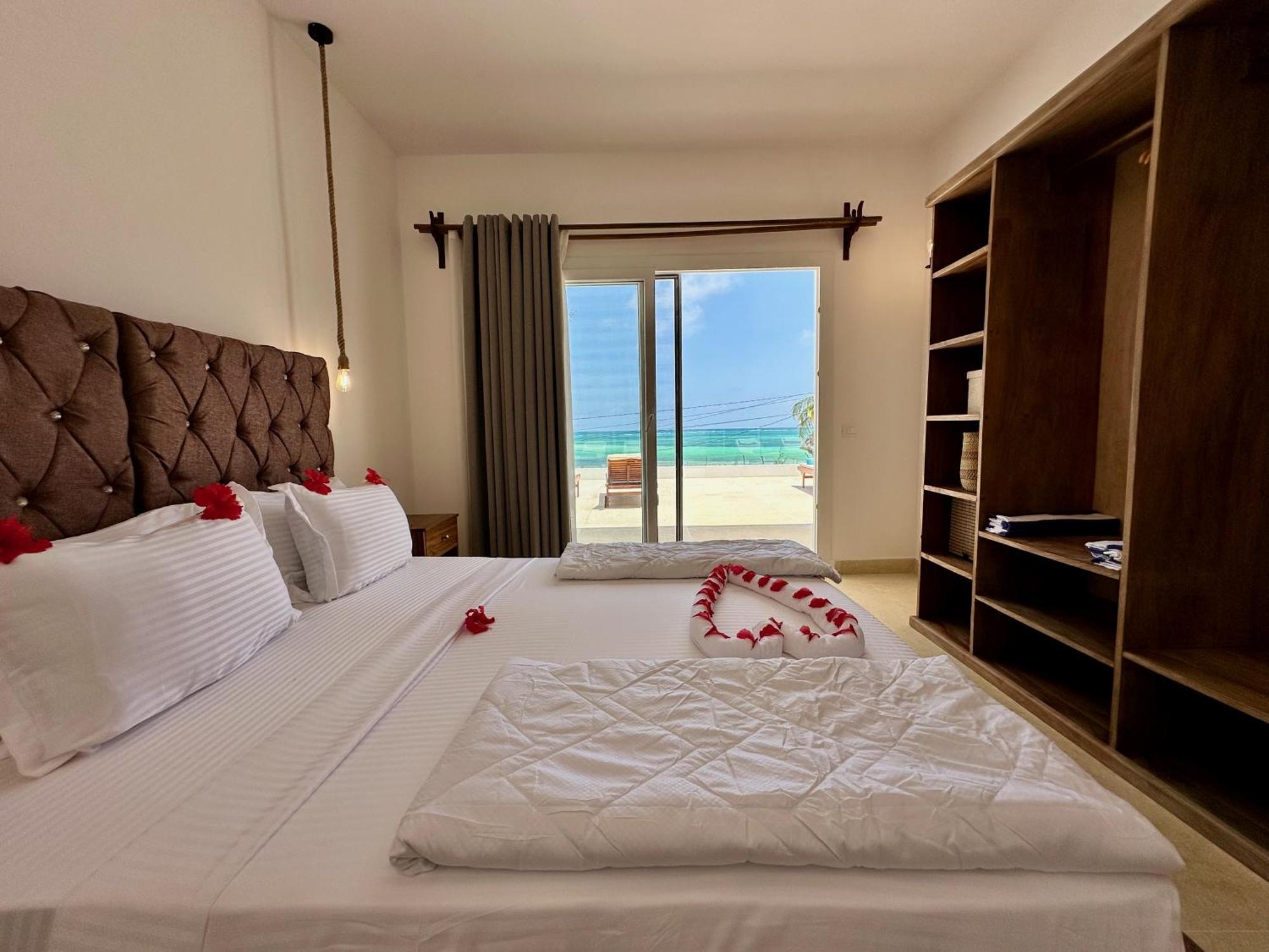Villa Beachfront Alma With Private Pool Zanzibarhouses Kiwengwa (Zanzibar)