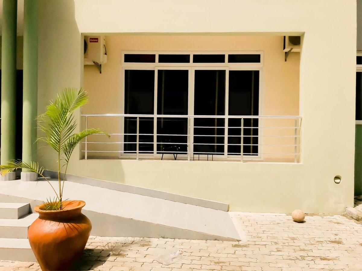 Manolo Apartment