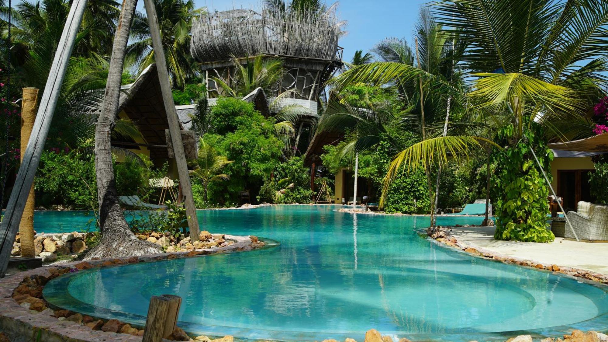 Villa The Nest Tropical Oasis *