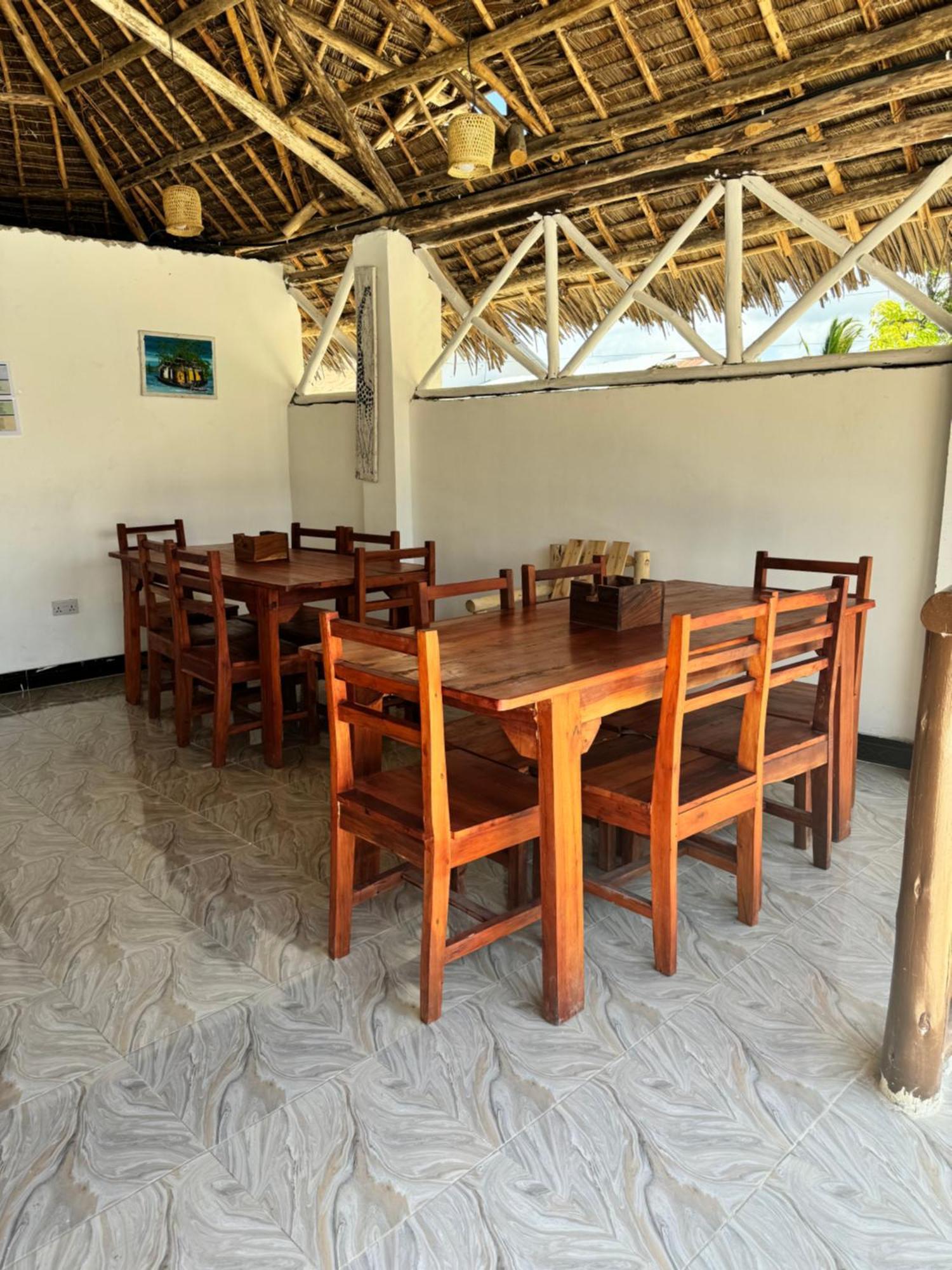 Hotel Amilsha Kidenga