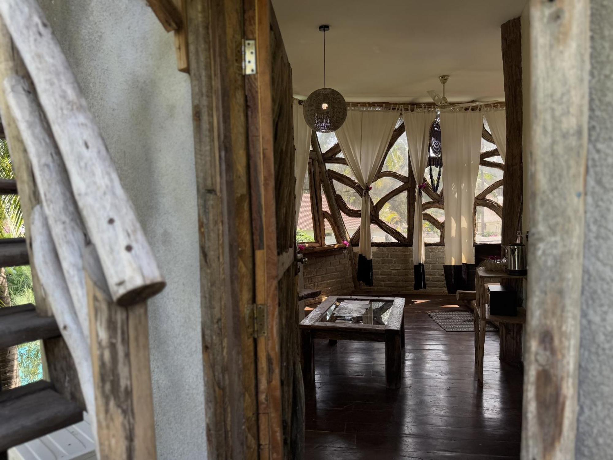 Villa The Nest Tropical Oasis *
