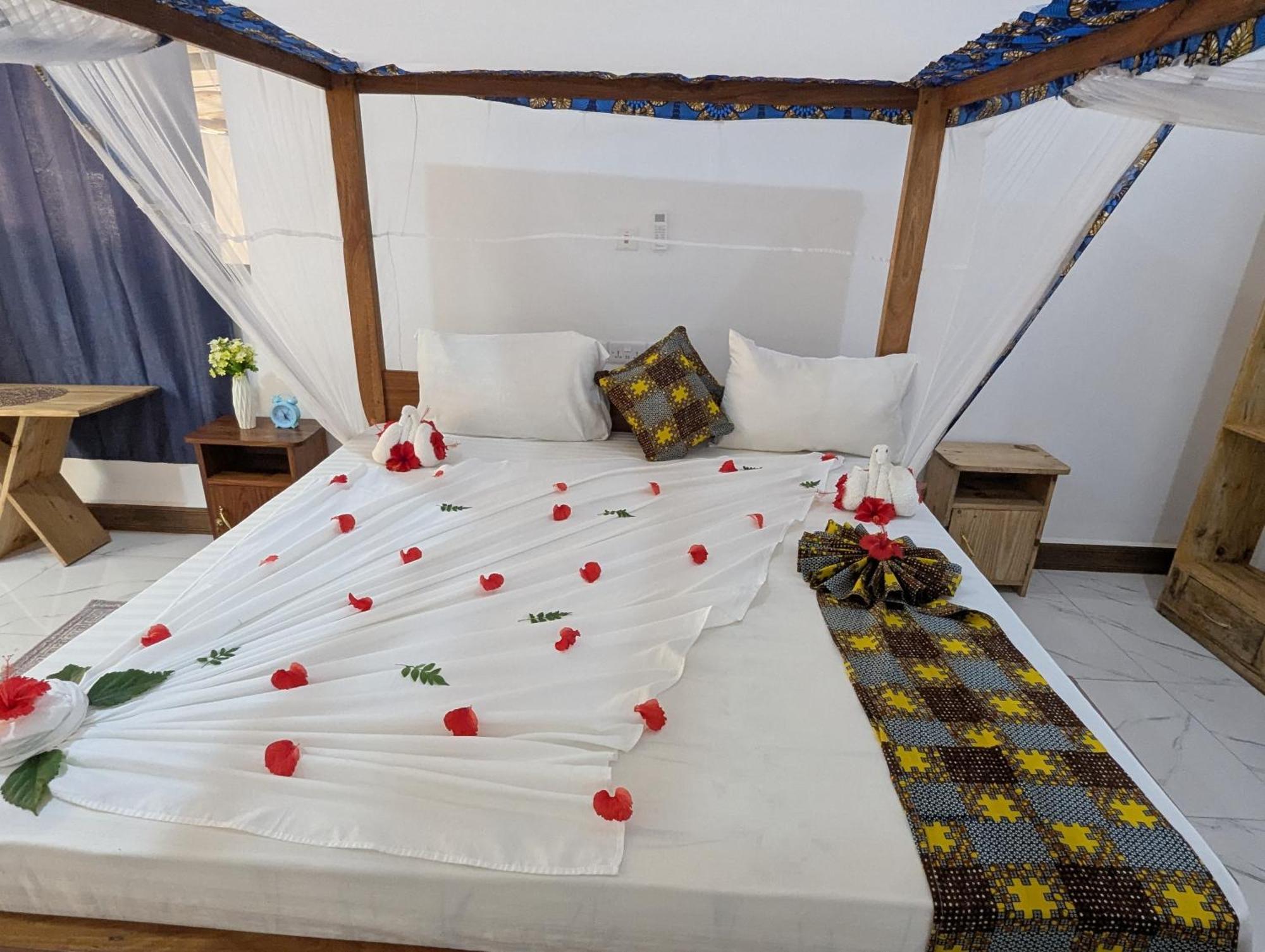 Blue Tides Hotel Nungwi