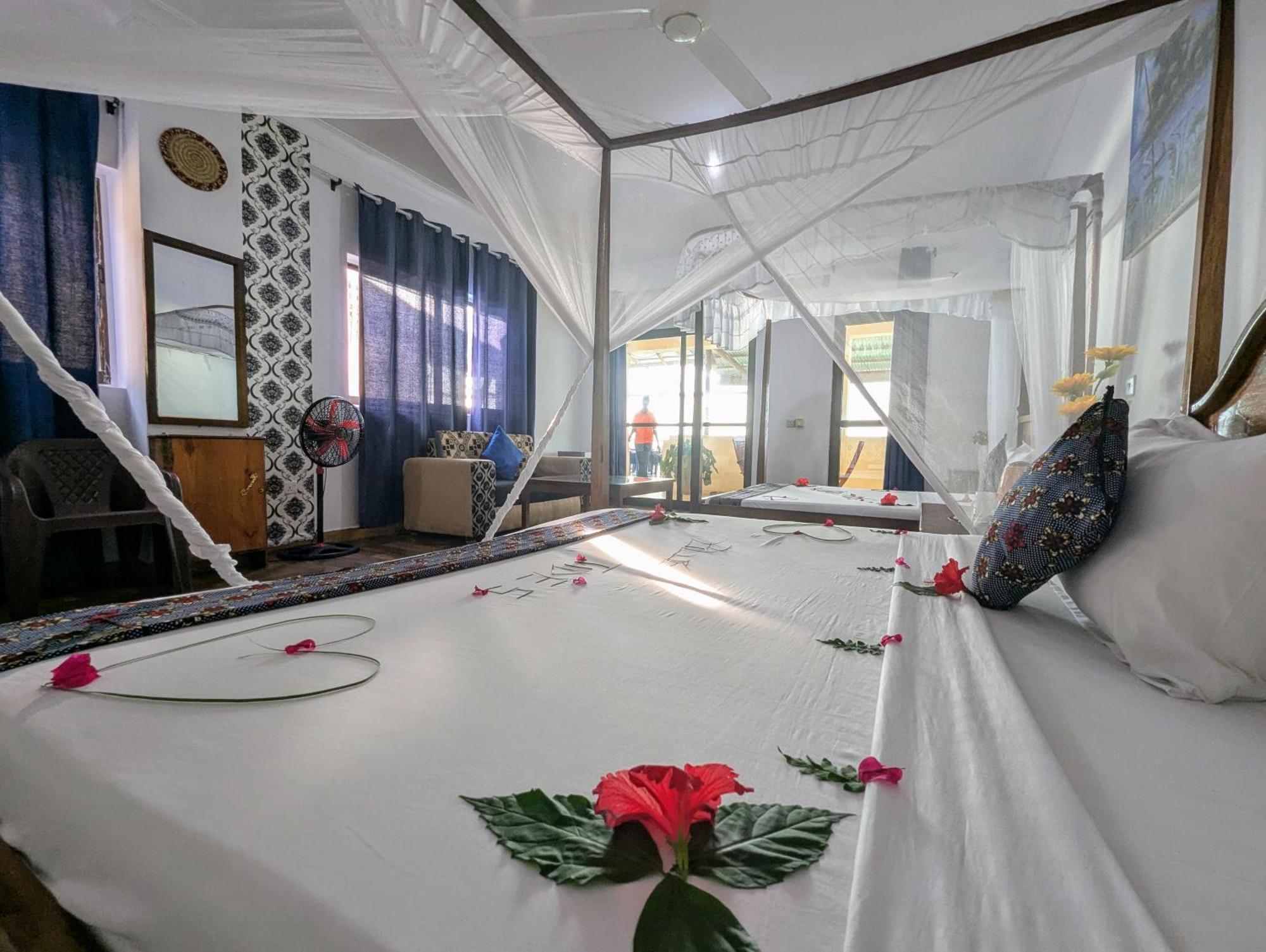 Blue Tides Hotel