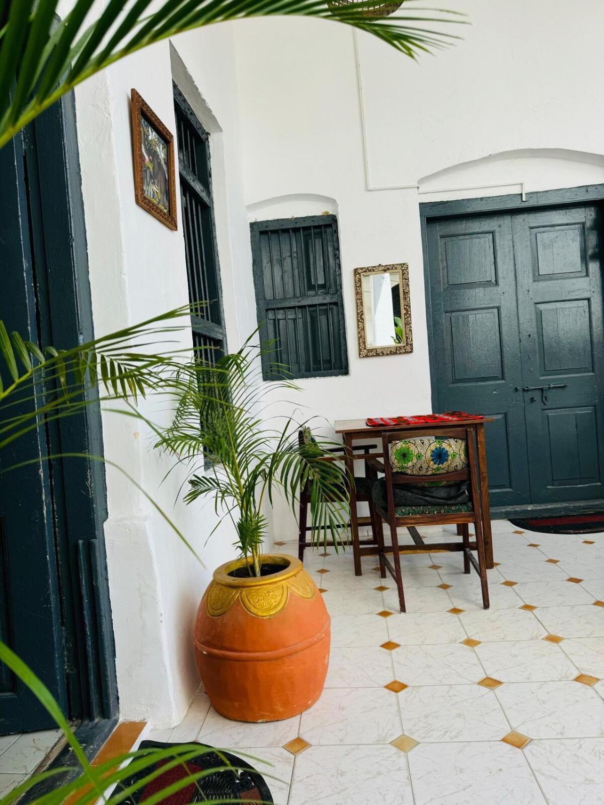 Zilipendwa Living Apartment *