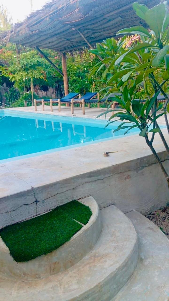 Hotel Embe