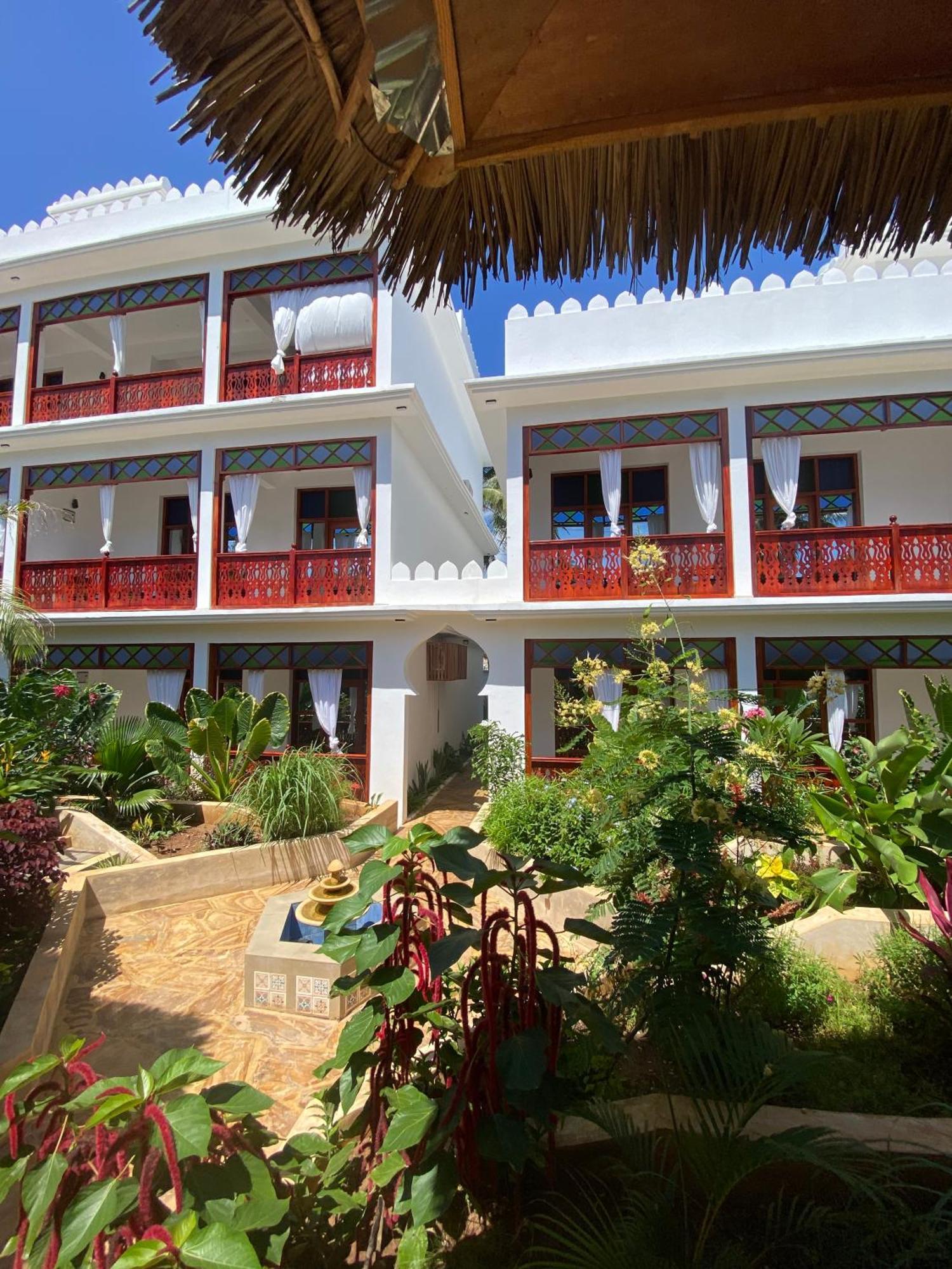 Tasneem Islamic Luxury Aparthotel *