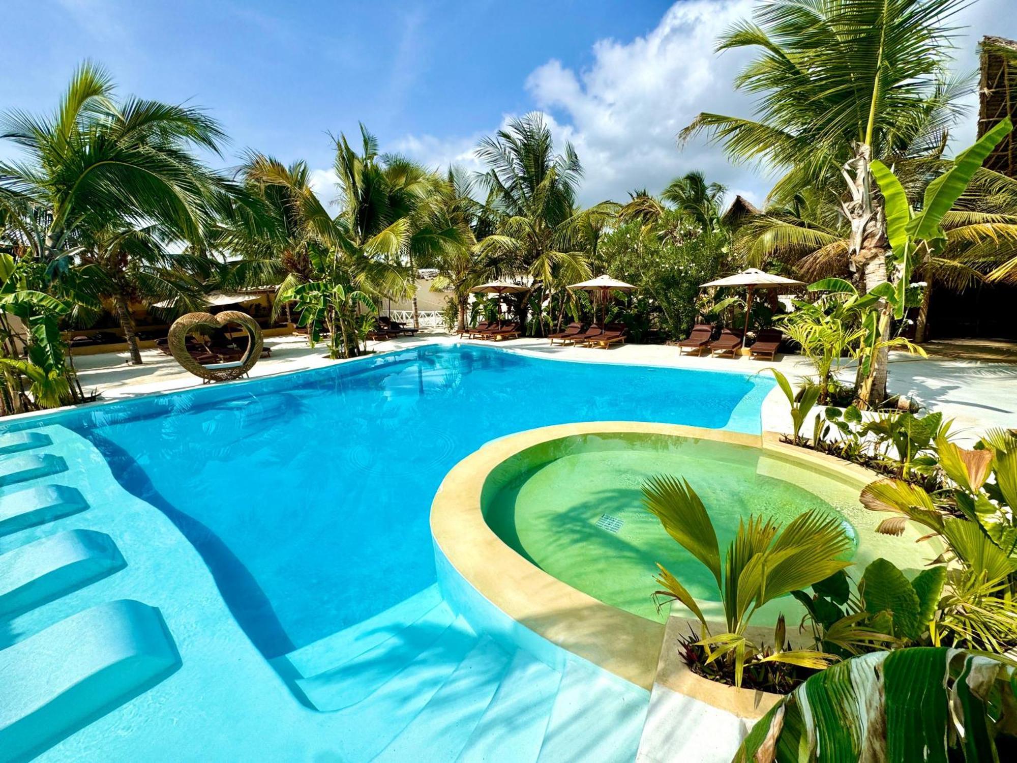 Hotel Lujo 4*