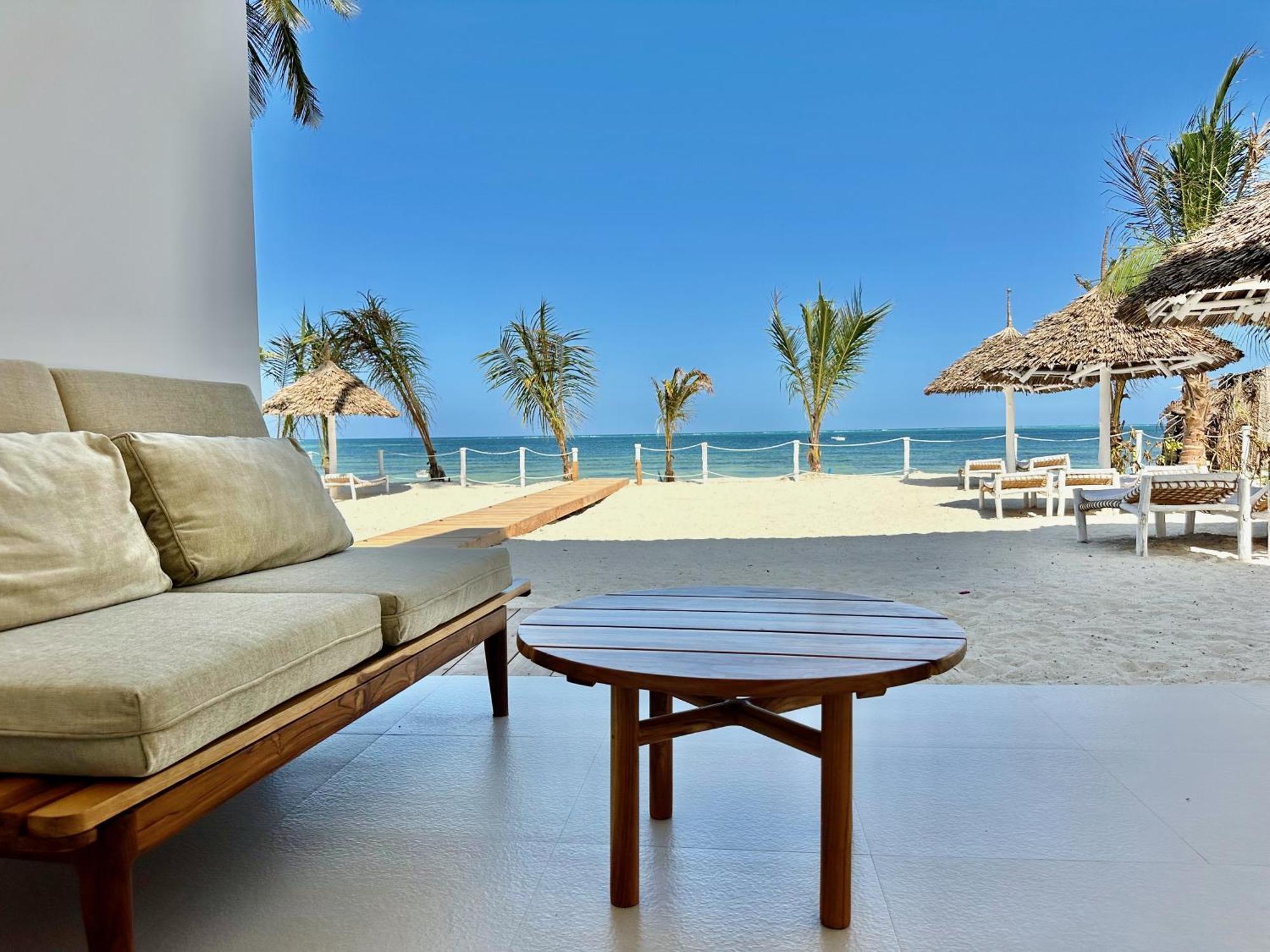 Beachfront With Private Pool * Kiwengwa (Zanzibar)