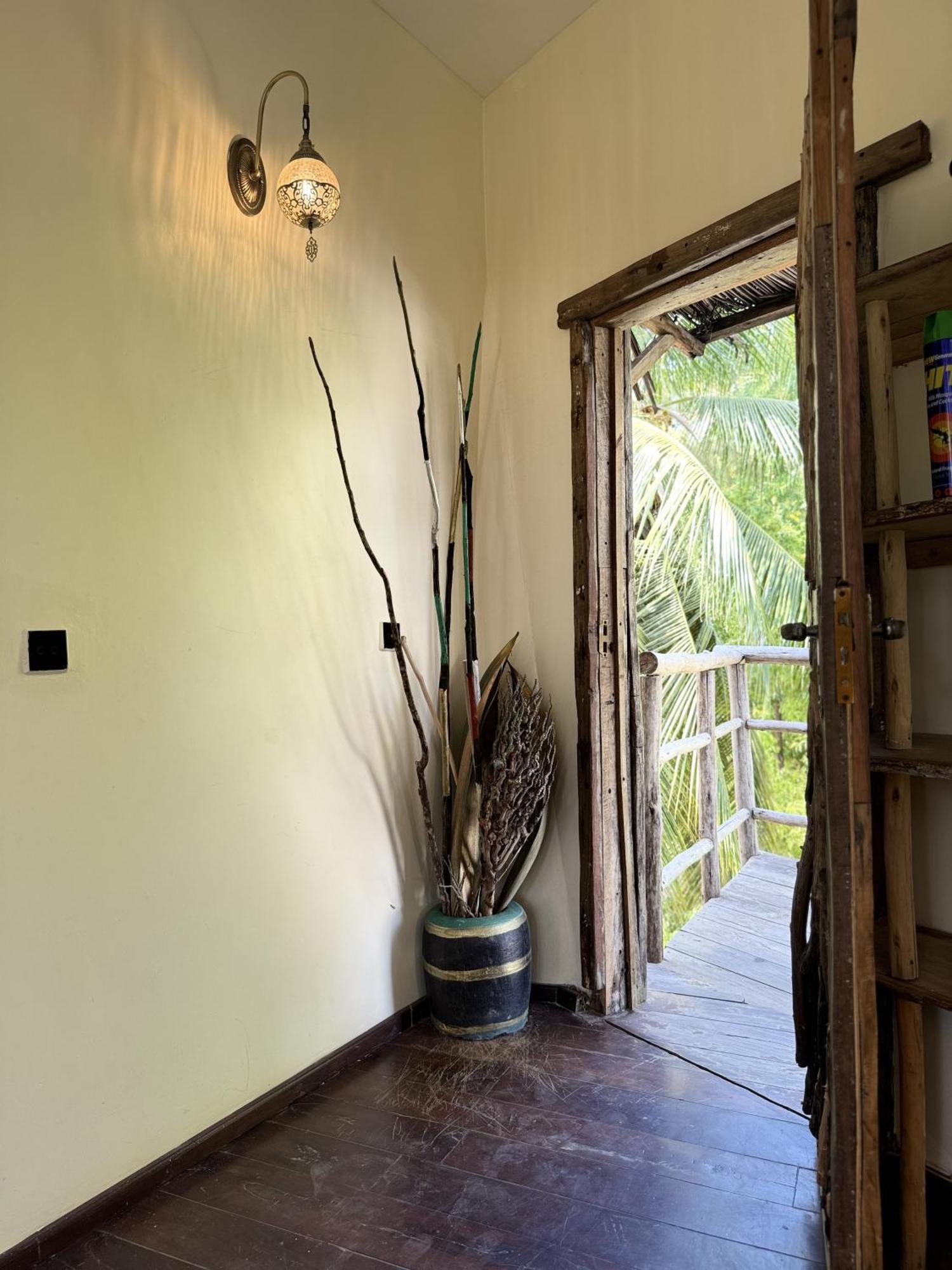 Villa The Nest Tropical Oasis *