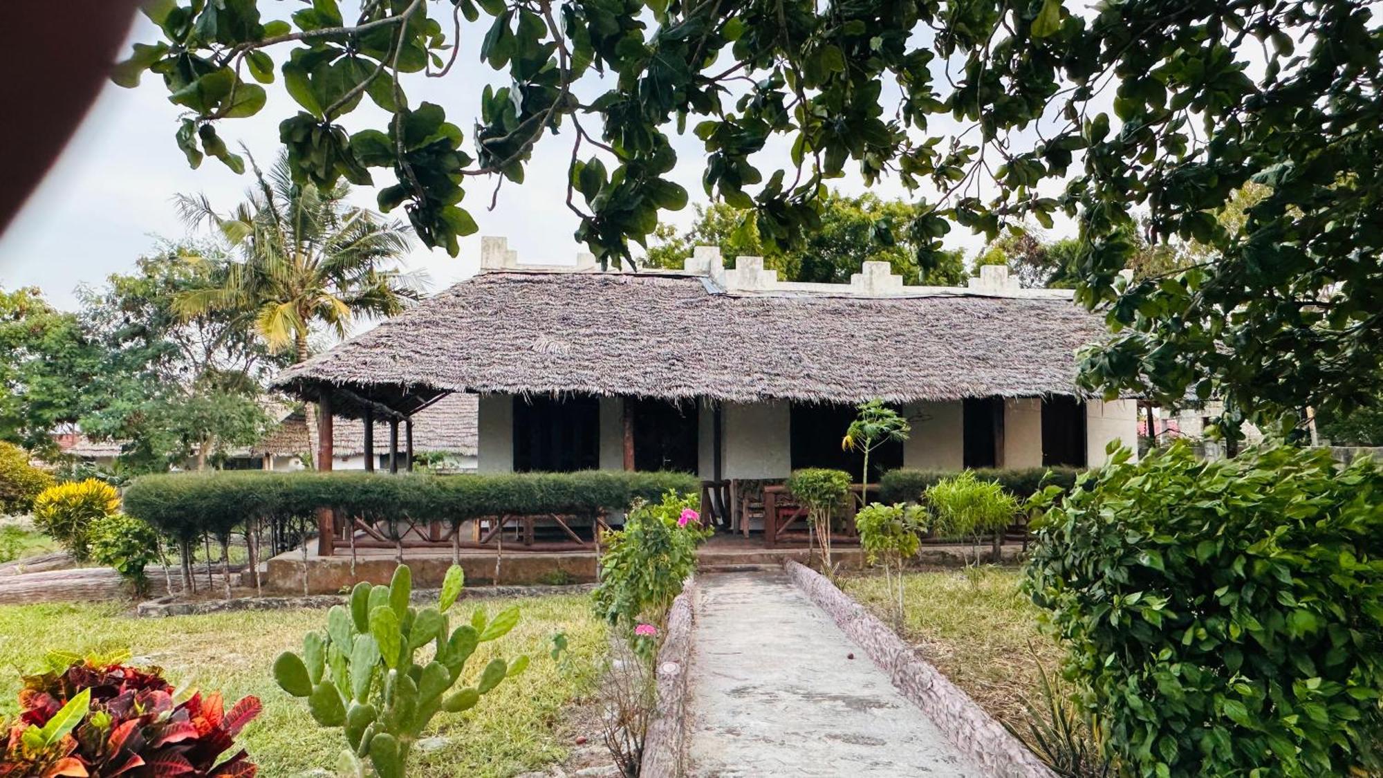 Hotel Zanzi Rest Nungwi