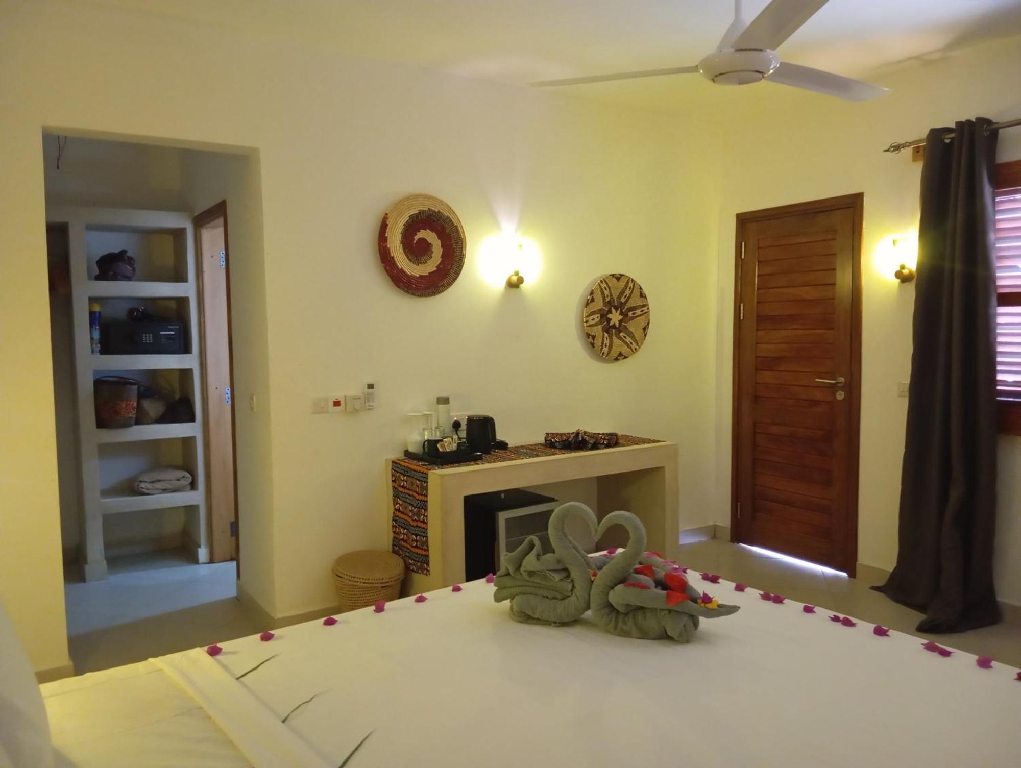 Hotel Aluna