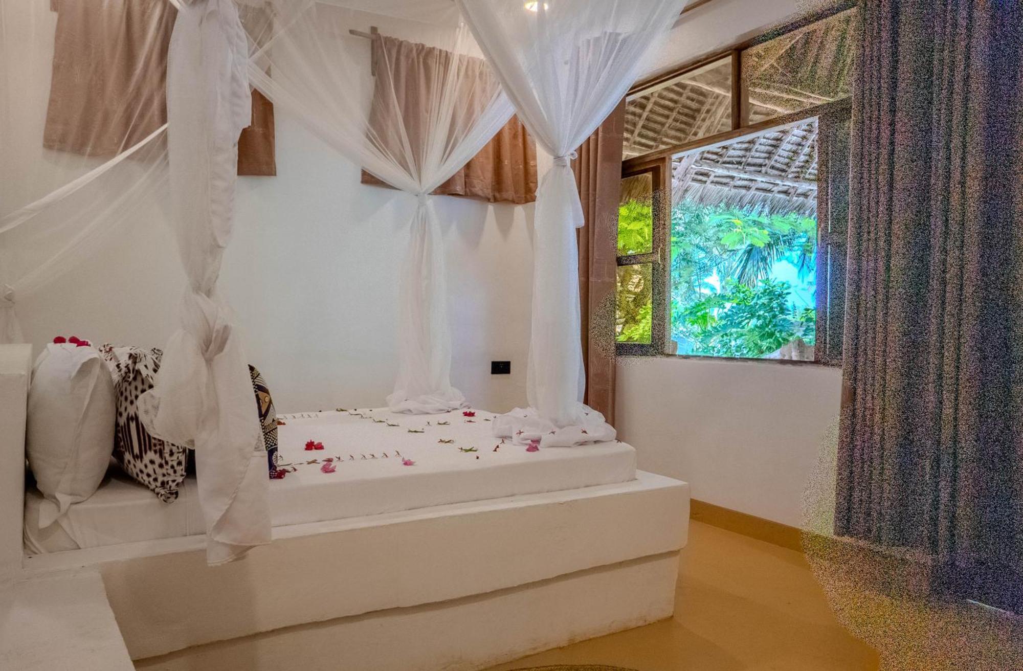 Hotel Bahati