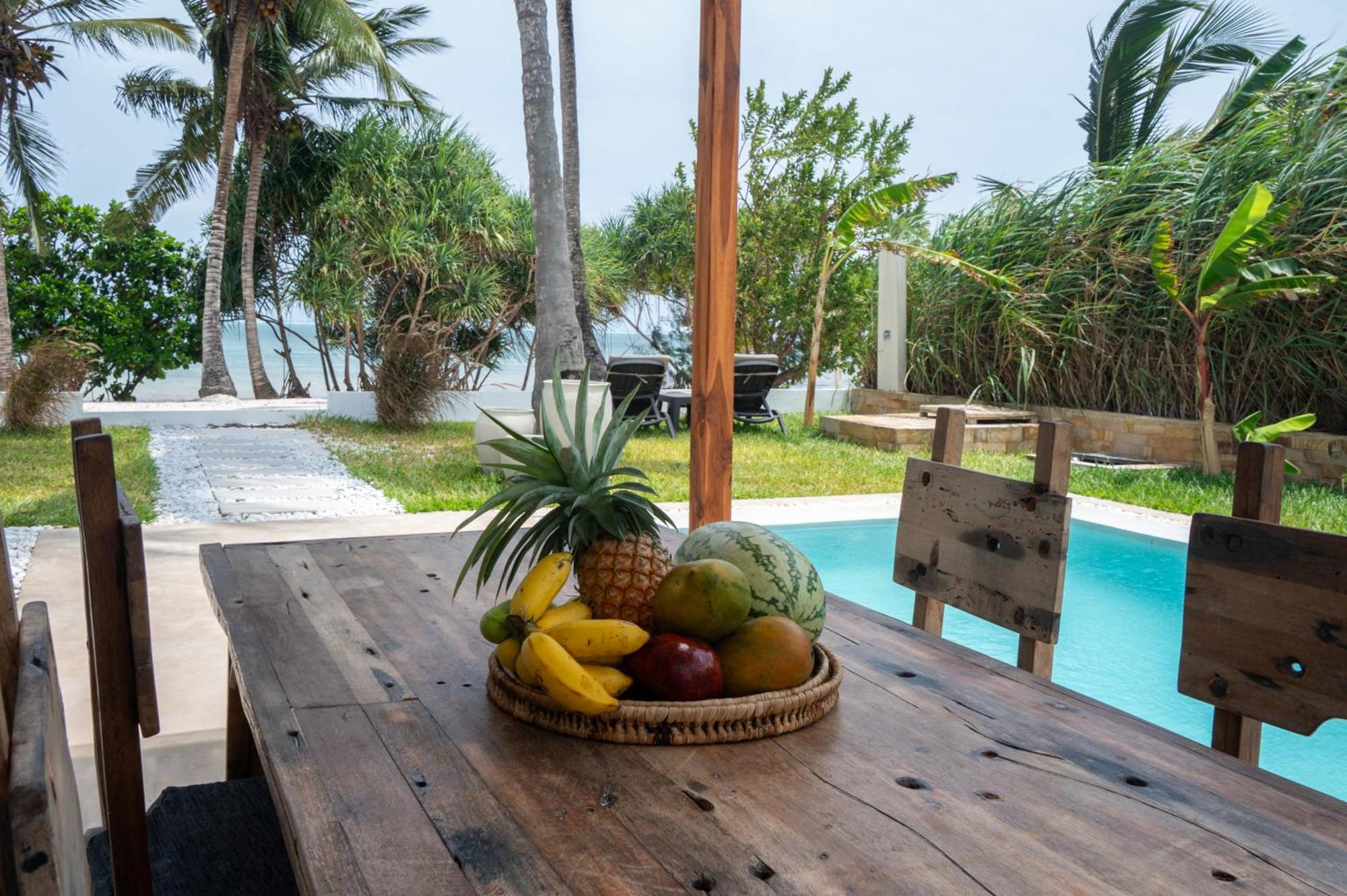 Shepherd Zanzibar - Luxury Front - Kiwengwa Villa