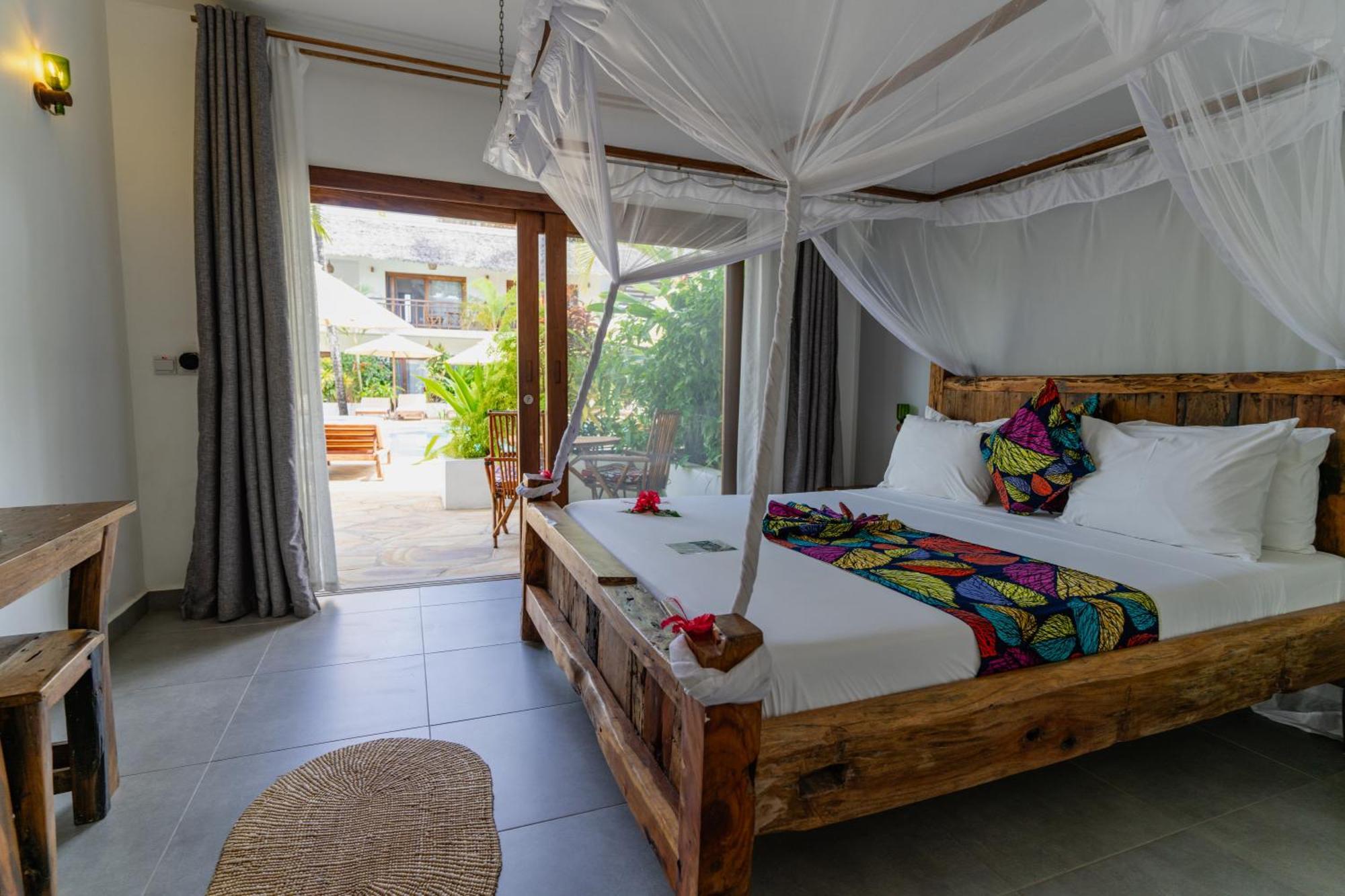 Aluna Hotel Paje