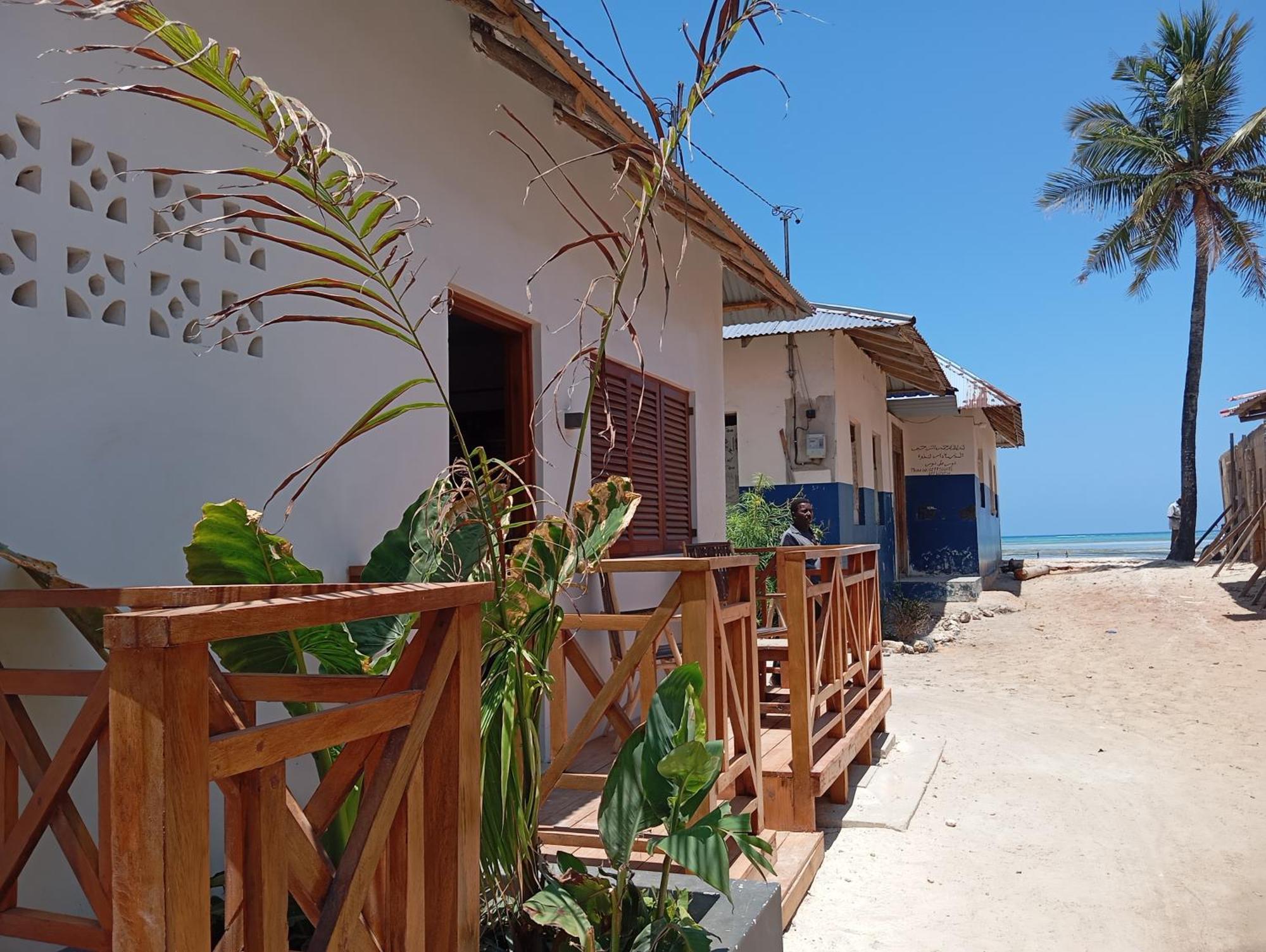 Aluna Hotel 4*