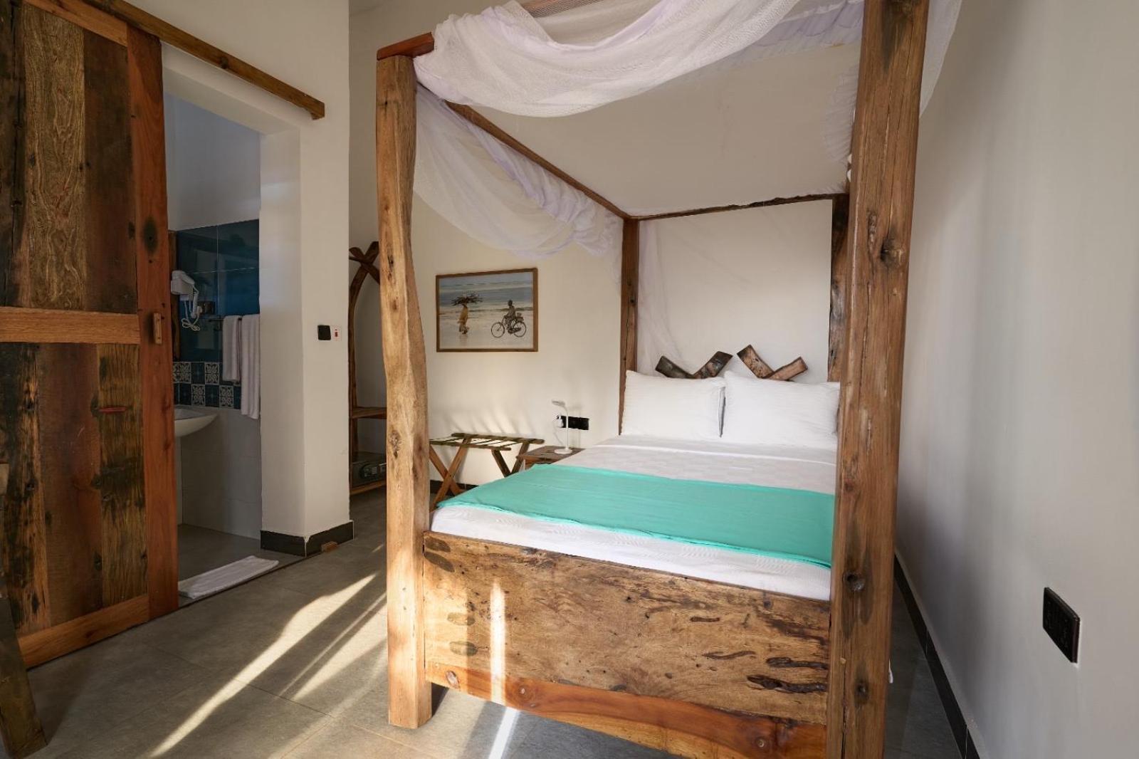 Dhow Boutique Nungwi