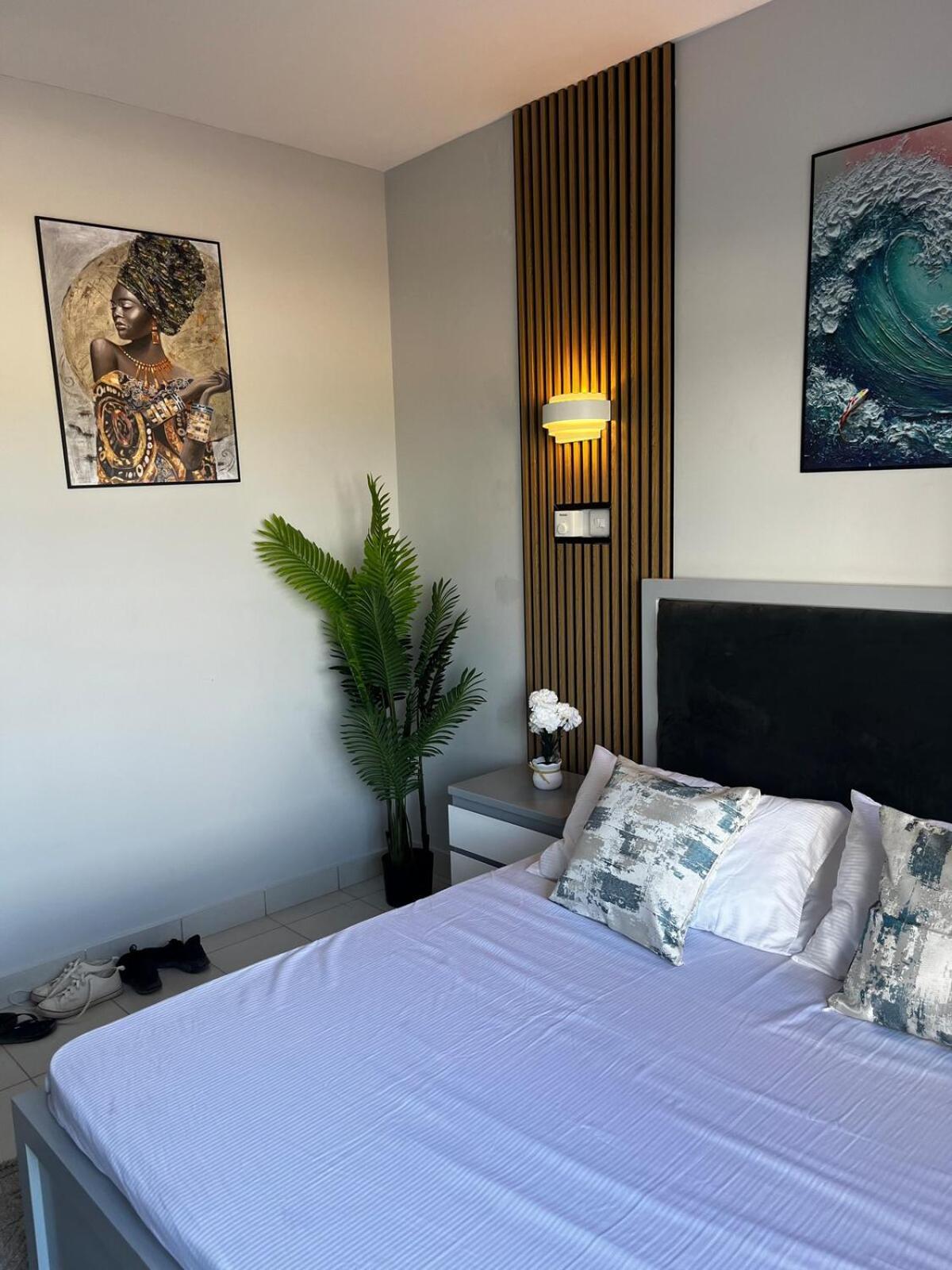 Resort-style Living Apartment *