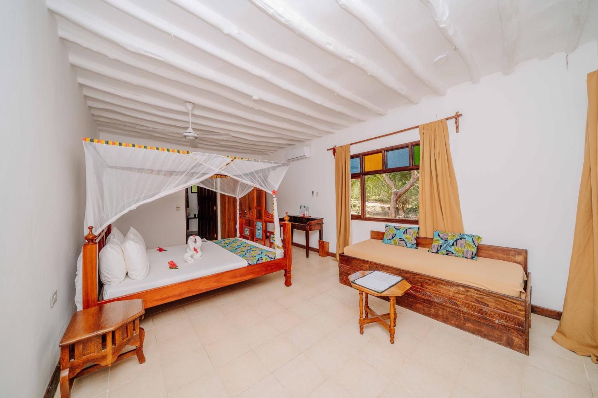 Spice Island & 4*