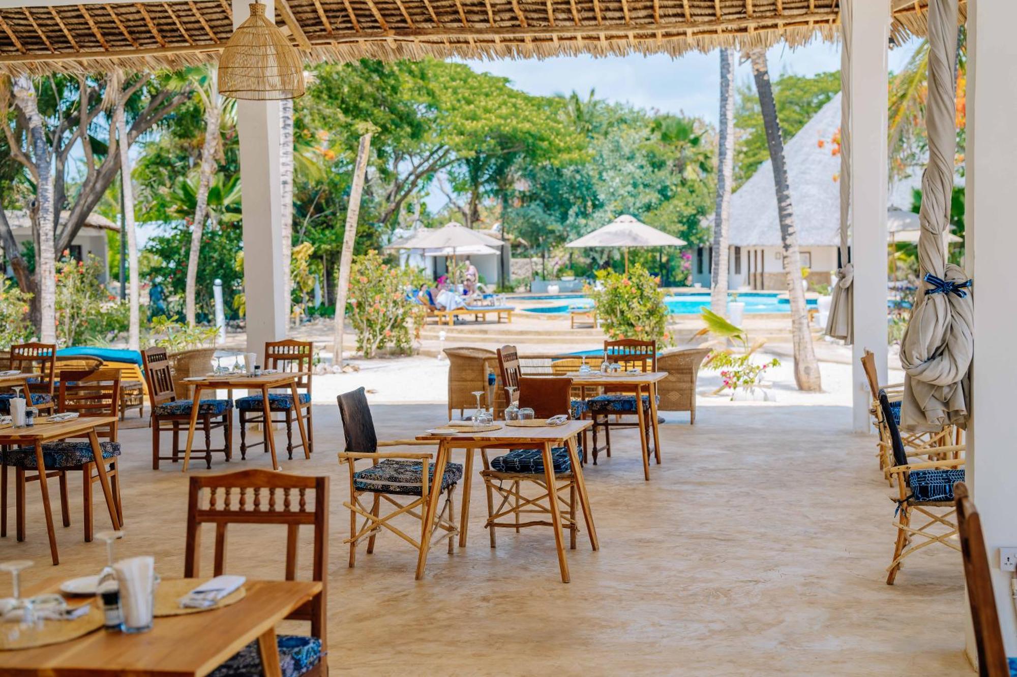 Spice Island & Hotel 4*