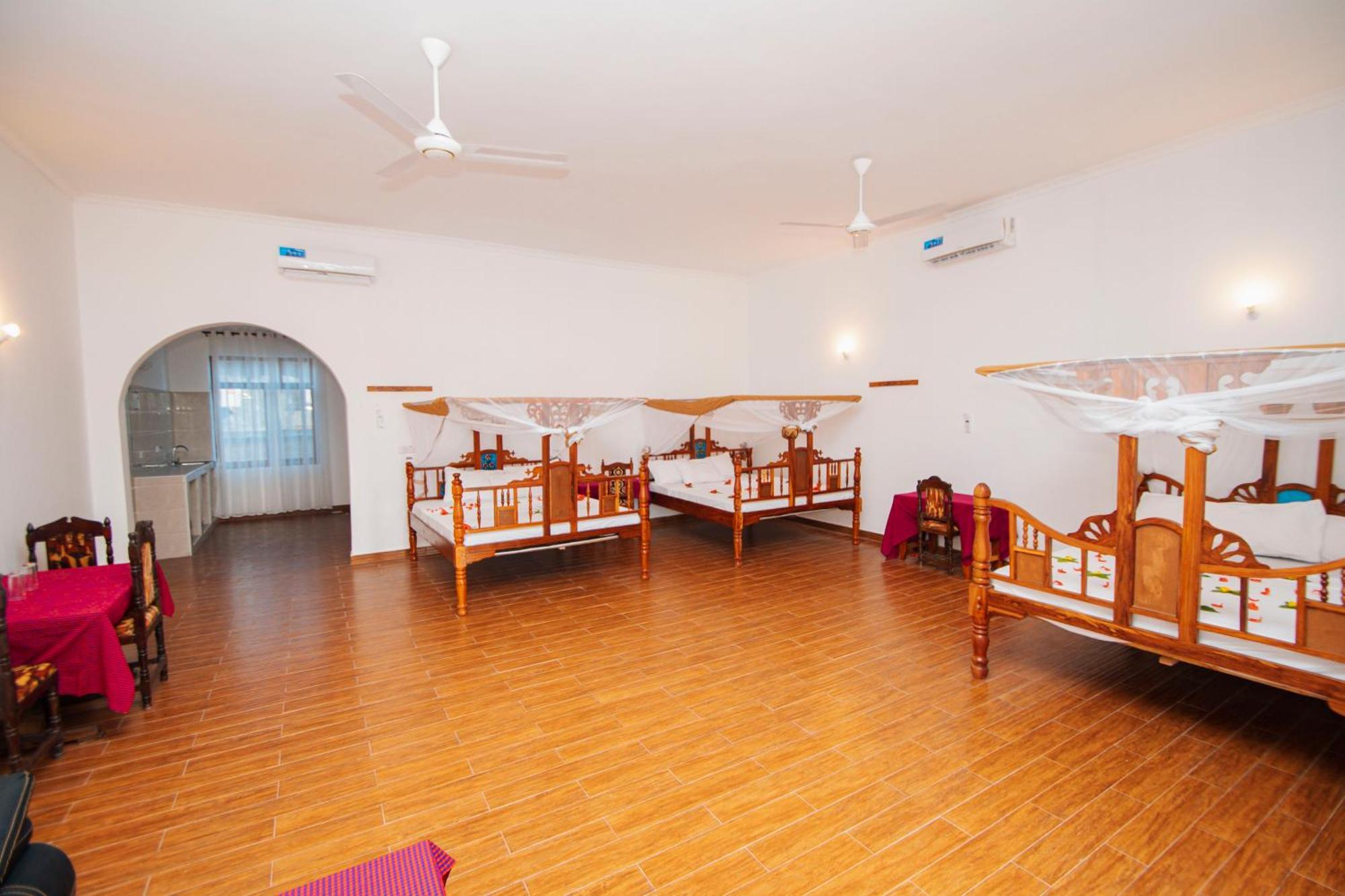 Zanzibar Kivinjeni Hotel