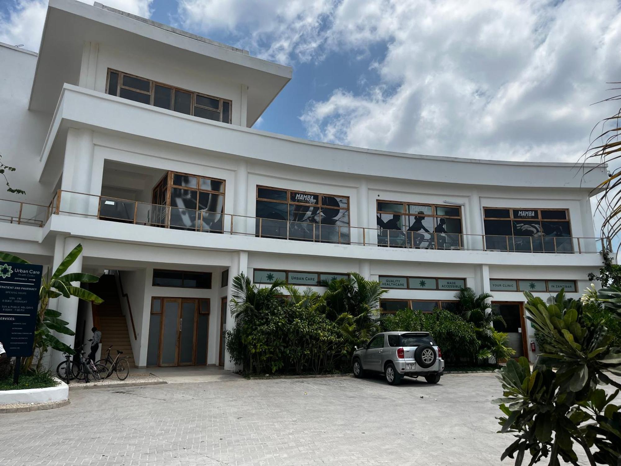 Apartment Resort-style Living
