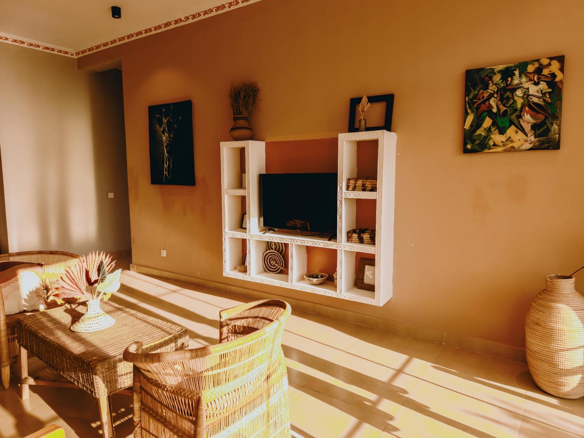 Jungle - Master Bedroom In *