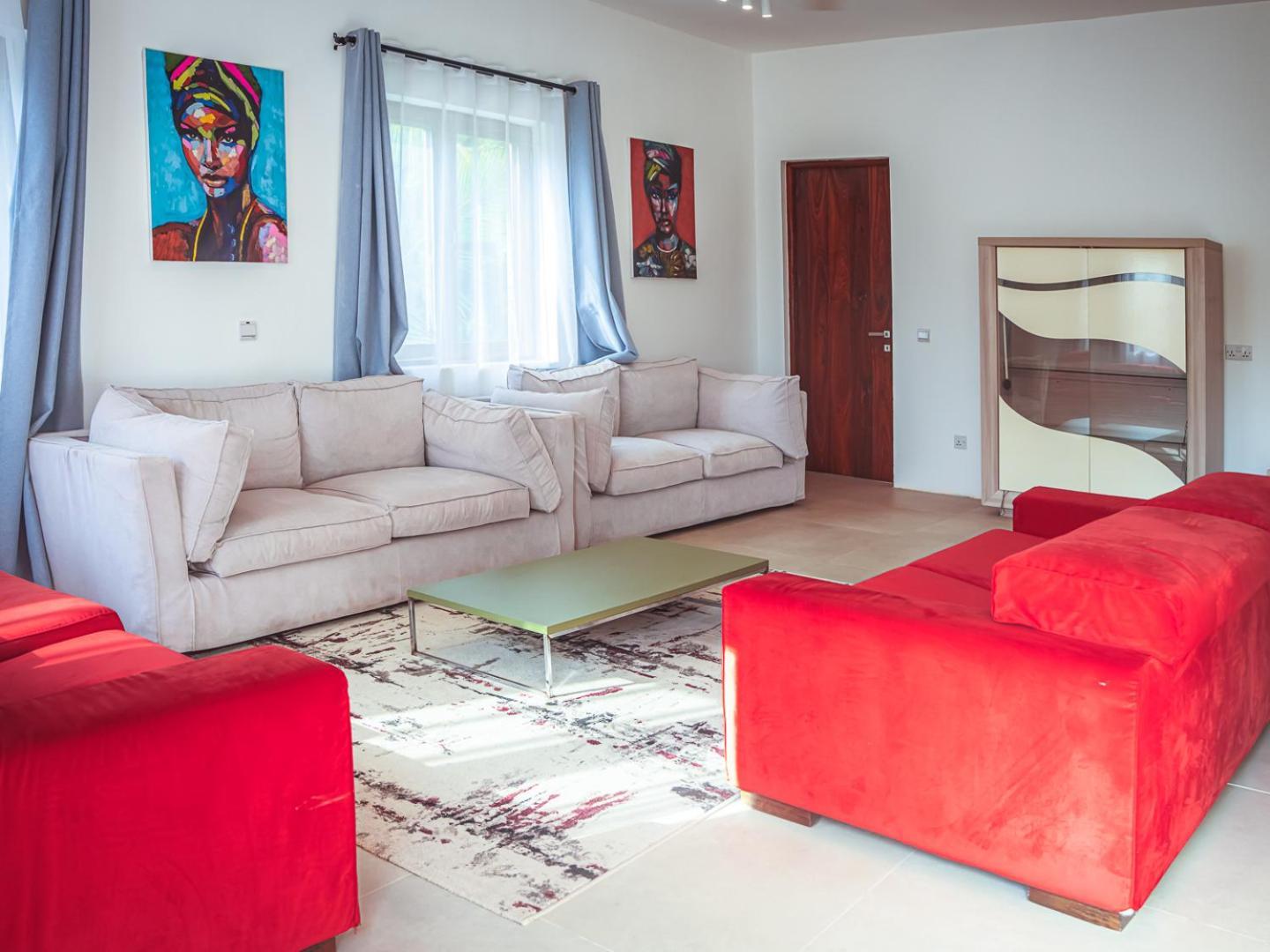 Villa Solymar Staffed Beach Front *