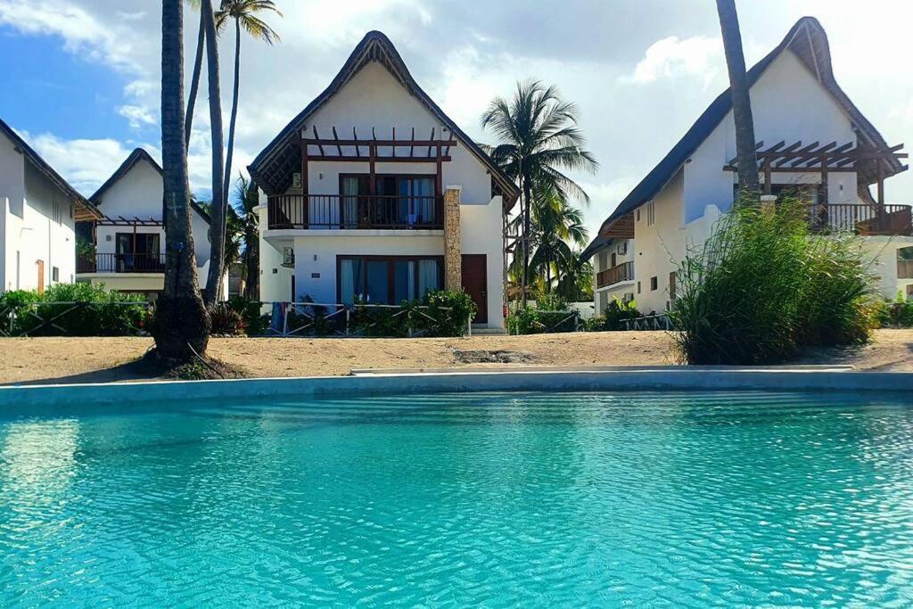Villa Ocean Front With Pool, Zanzibar *