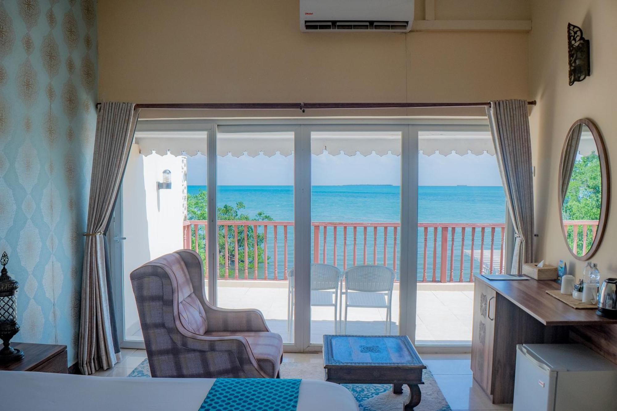 Golden Palm Boutique Hotel