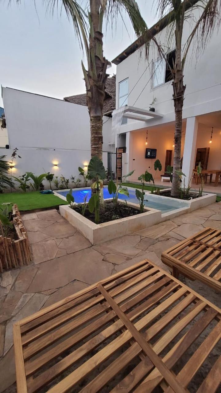 Gorgeous Luxury Waterfall Villa With Private Pool Prime Location In Paje Beach Zanzibar * Paje
