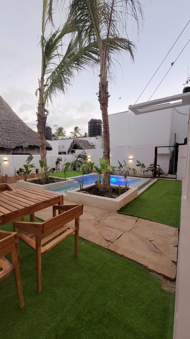 Gorgeous Luxury Waterfall Villa With Private Pool Prime Location In Paje Beach Zanzibar