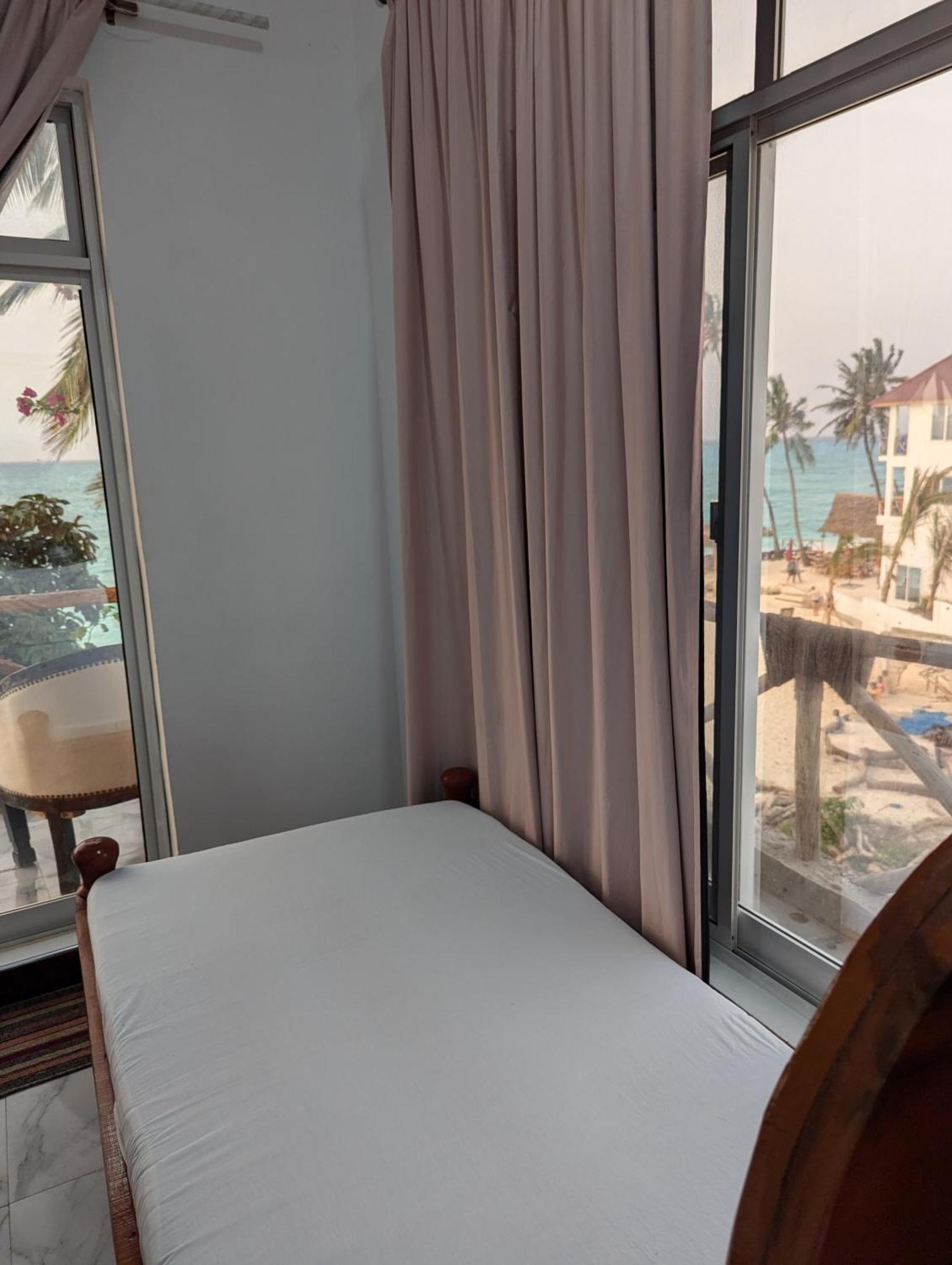 Hotel Kassandra 3*