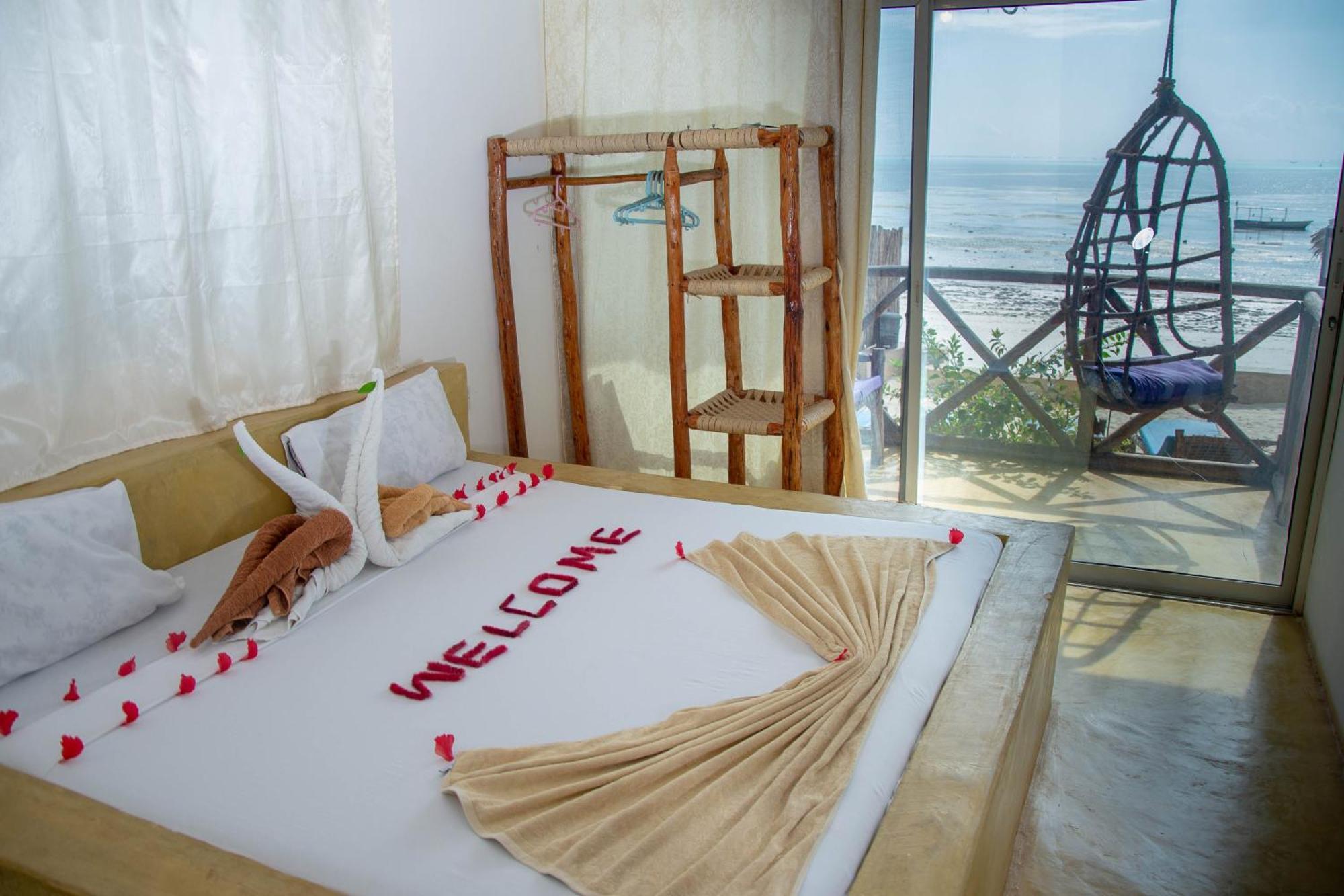 Hotel Equalia Rose