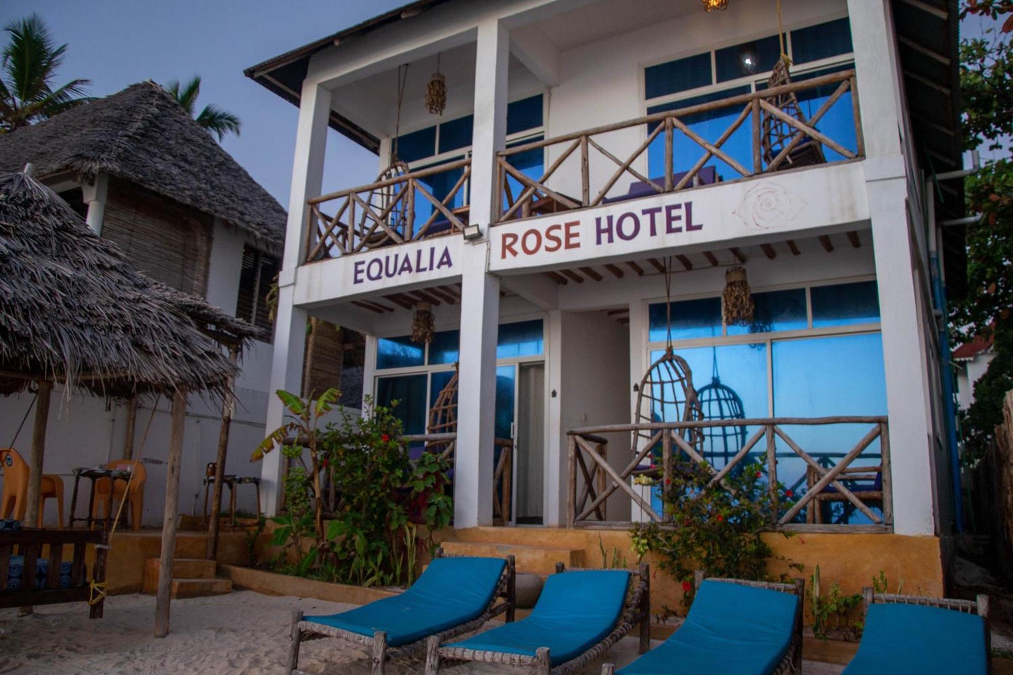 Equalia Rose Hotel *
