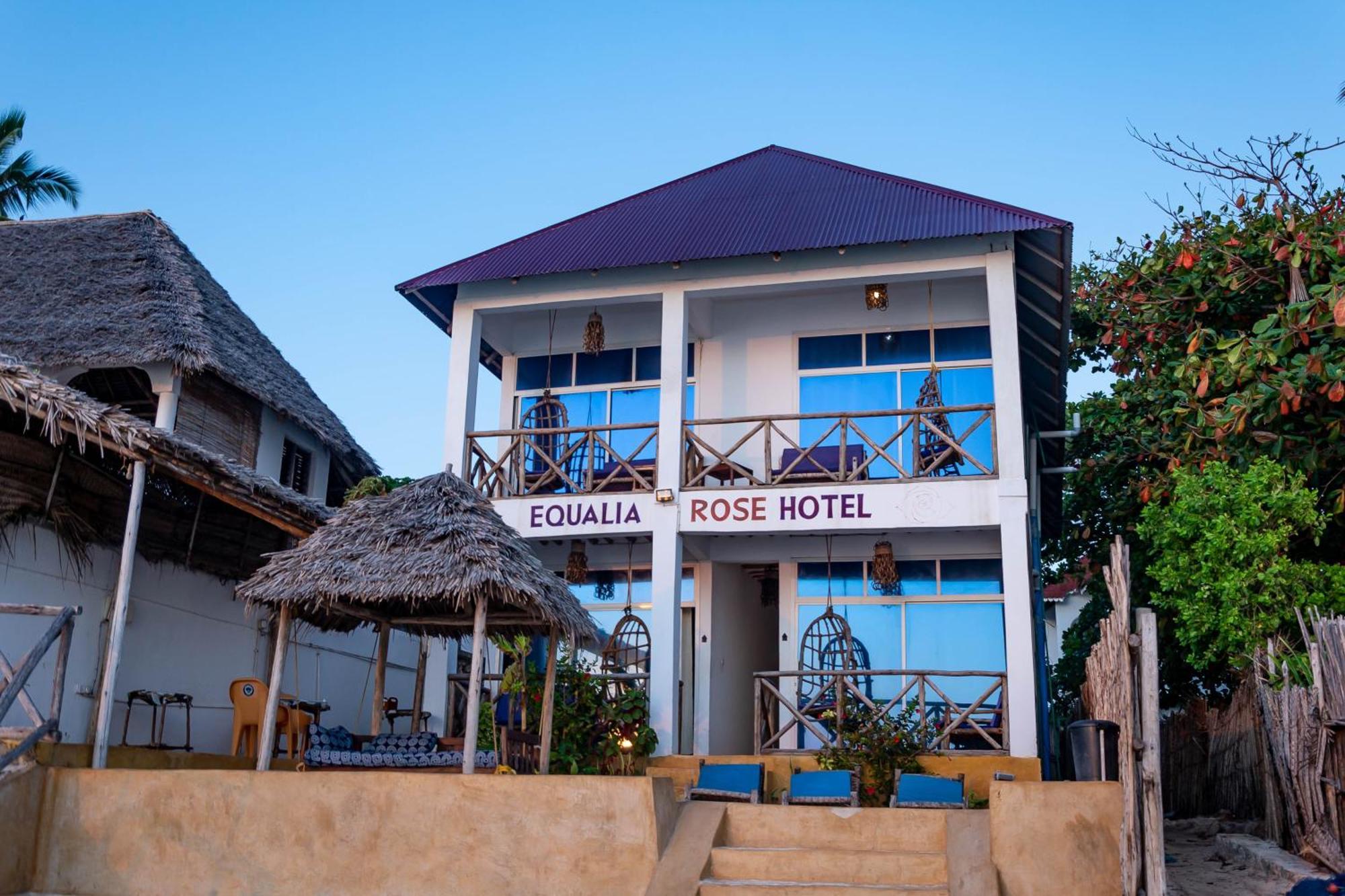 Equalia Rose Hotel *