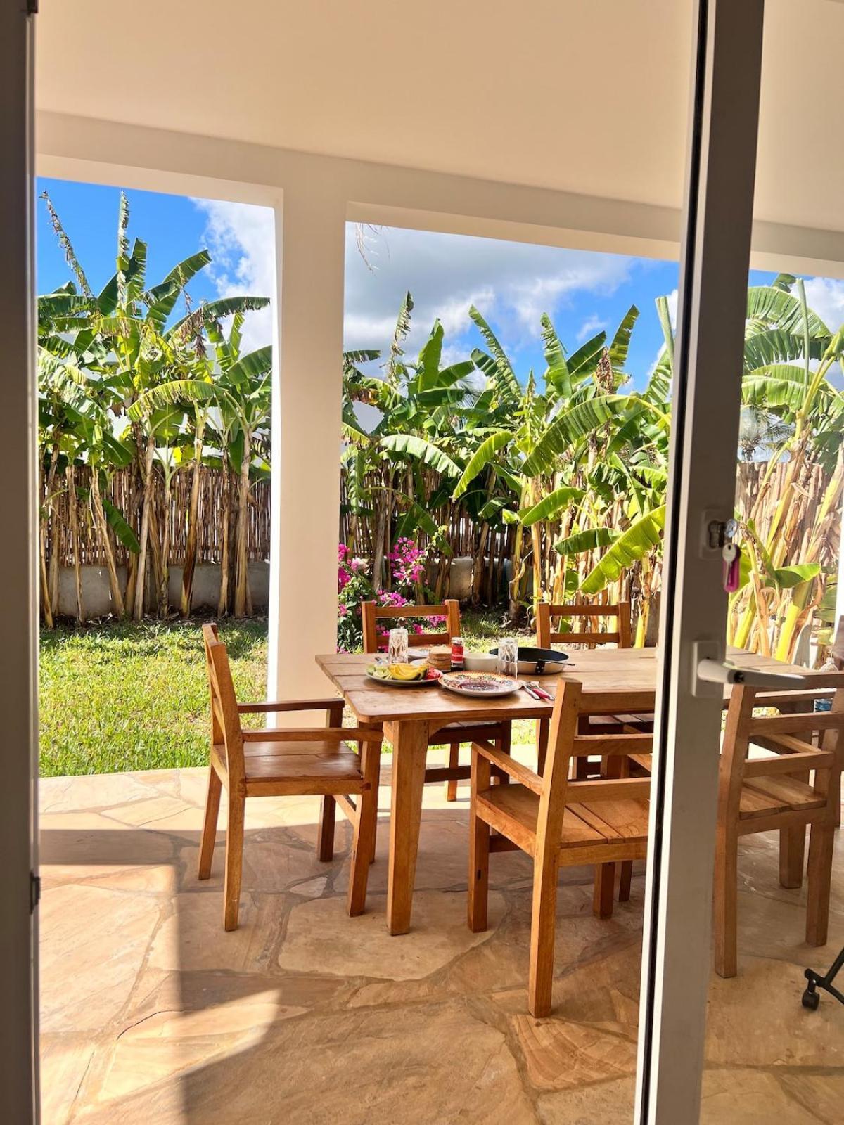 Seaside Reflexion - Entire With Private Pool