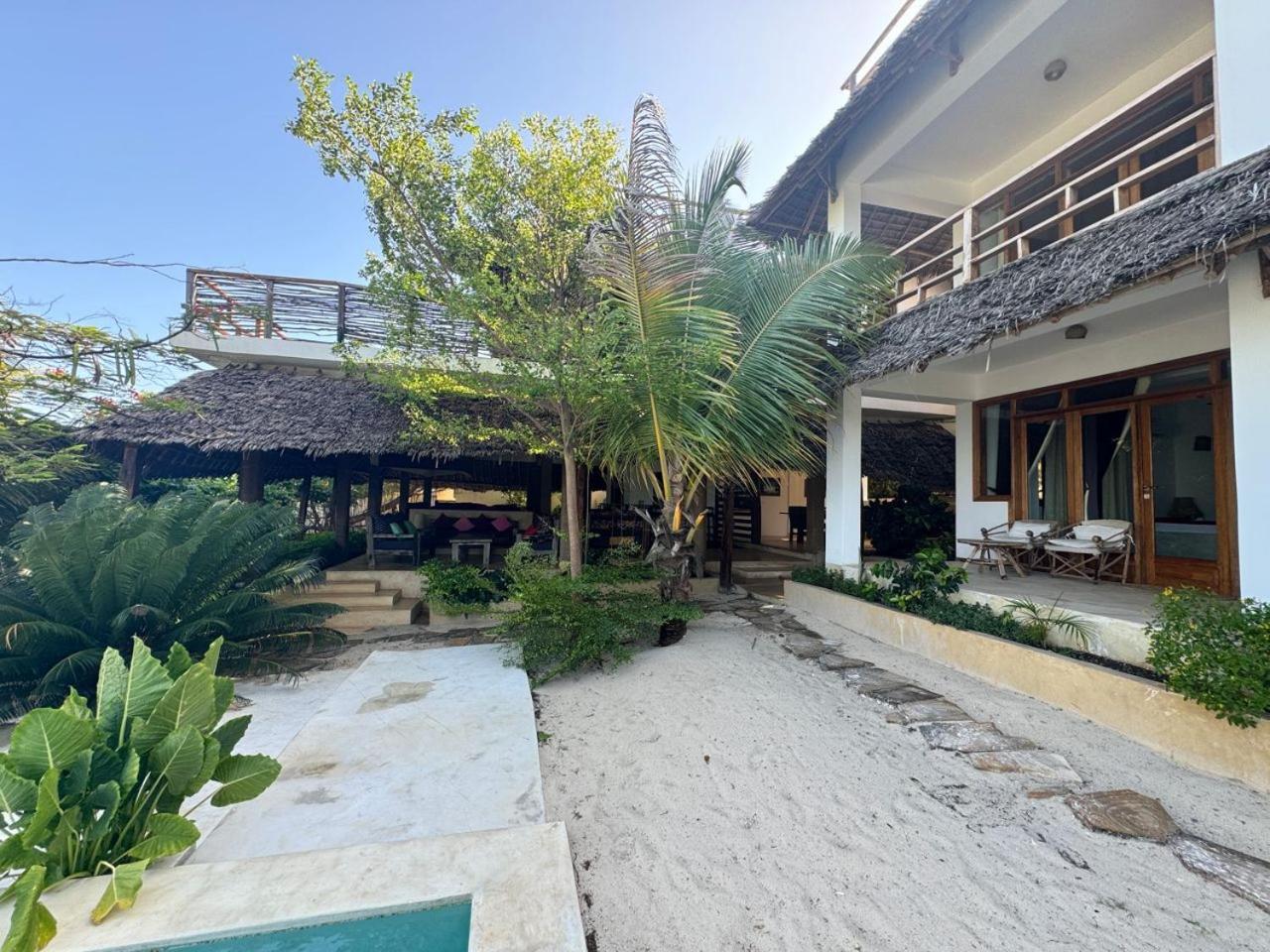 Palafitta Zanzibar Villa *