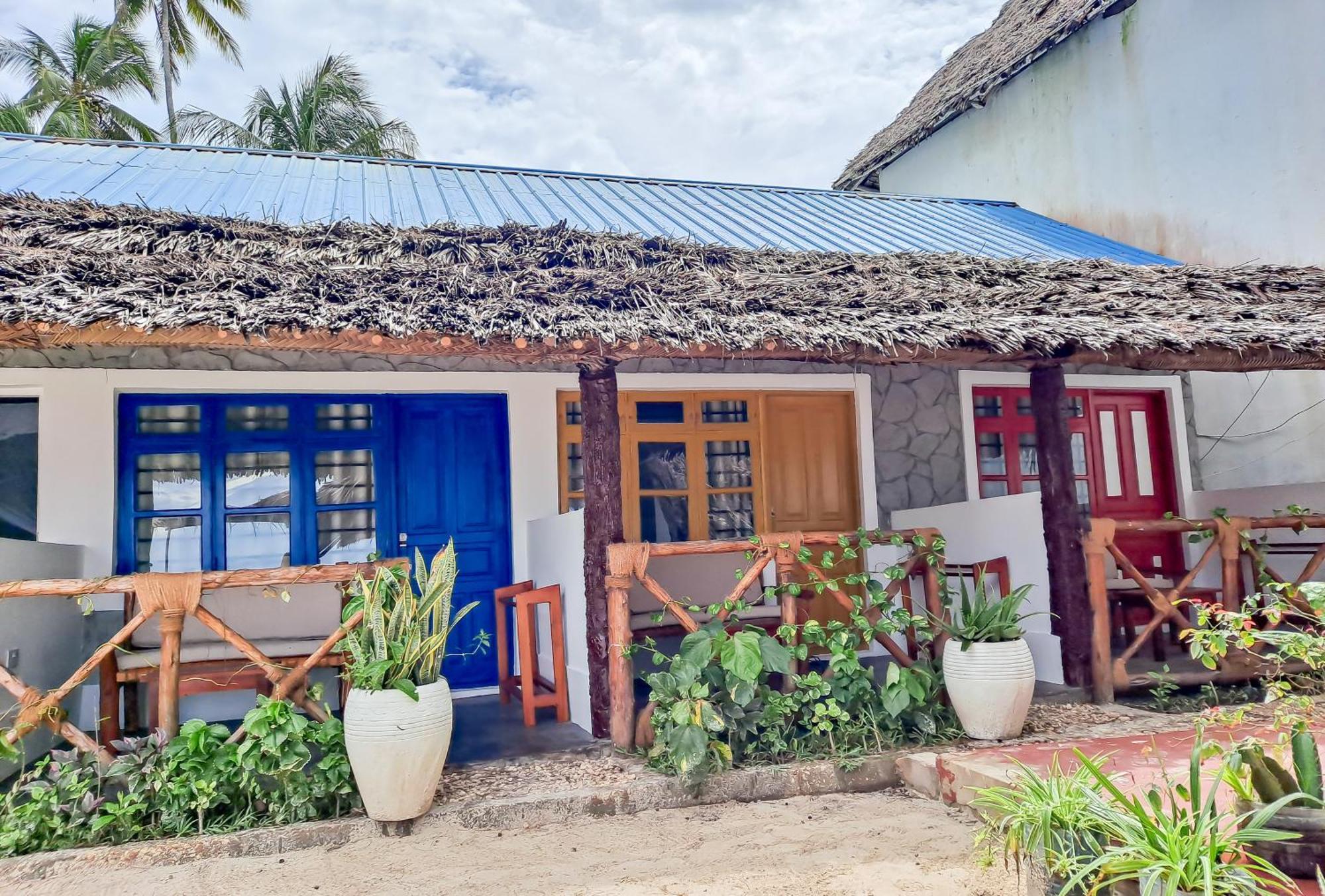 Suda Lodge *
